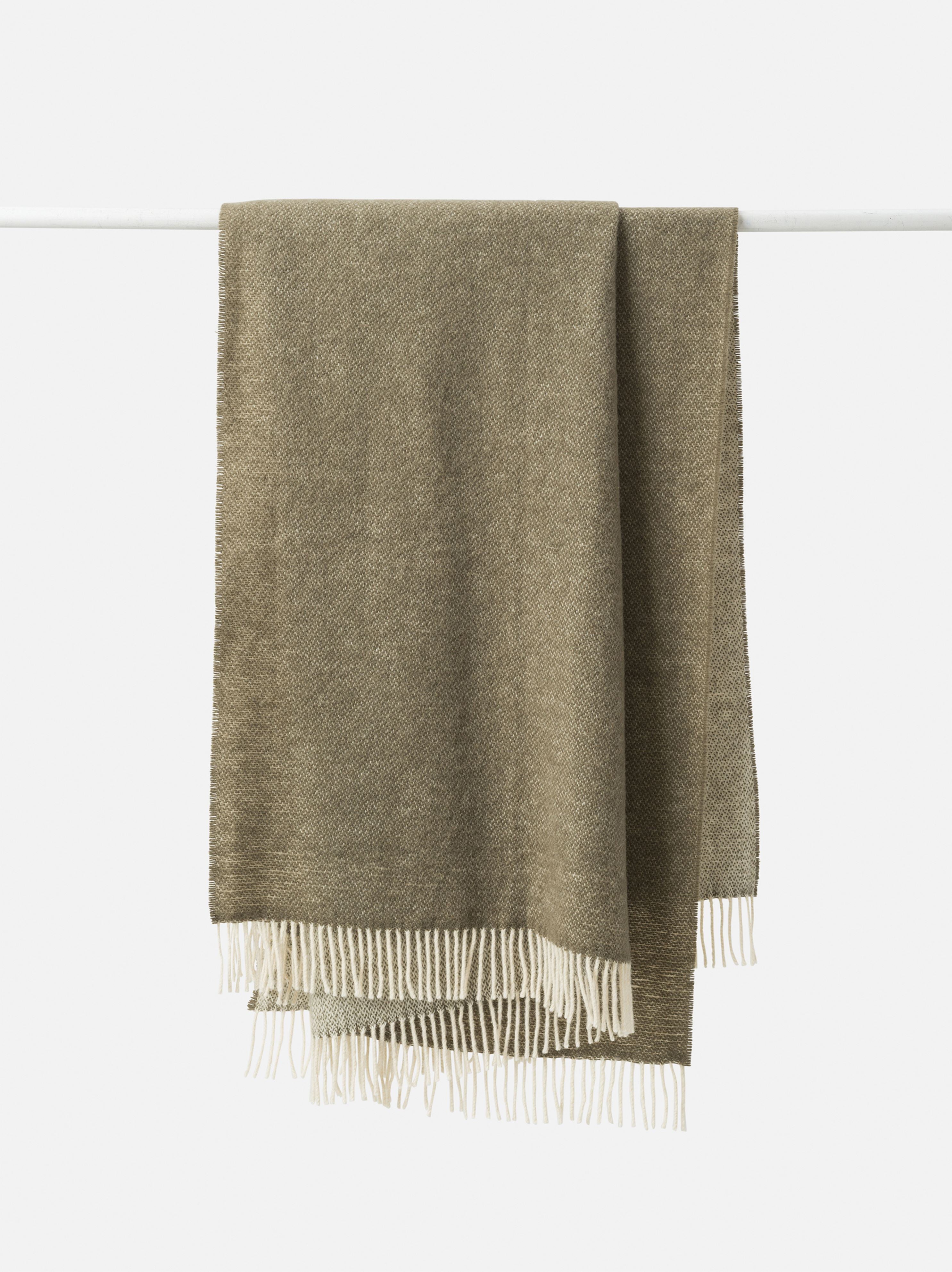Wool Throw Matcha / 130x180cm