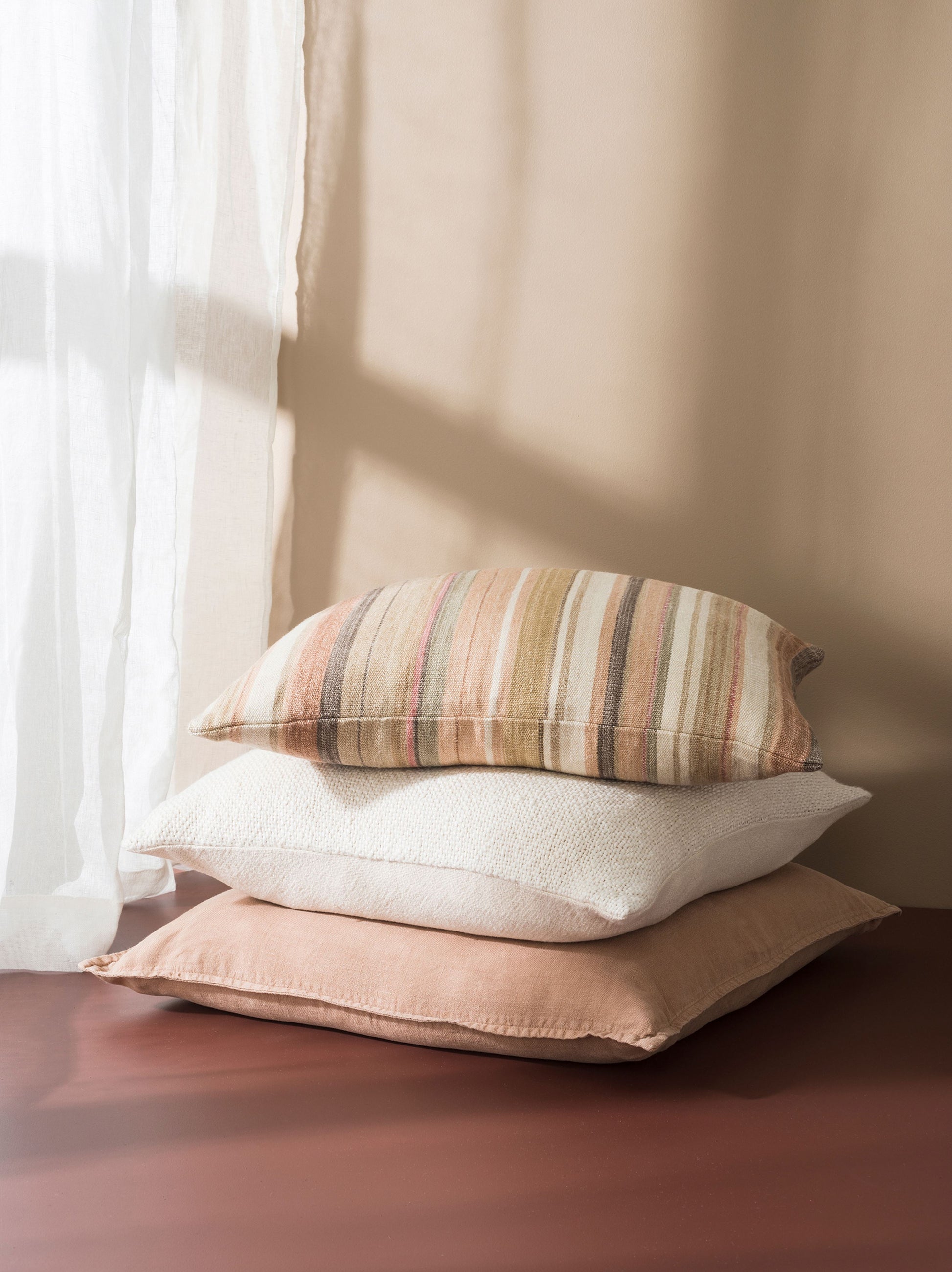 Villa Linen Cushion Cover Chalk / 55x55cm