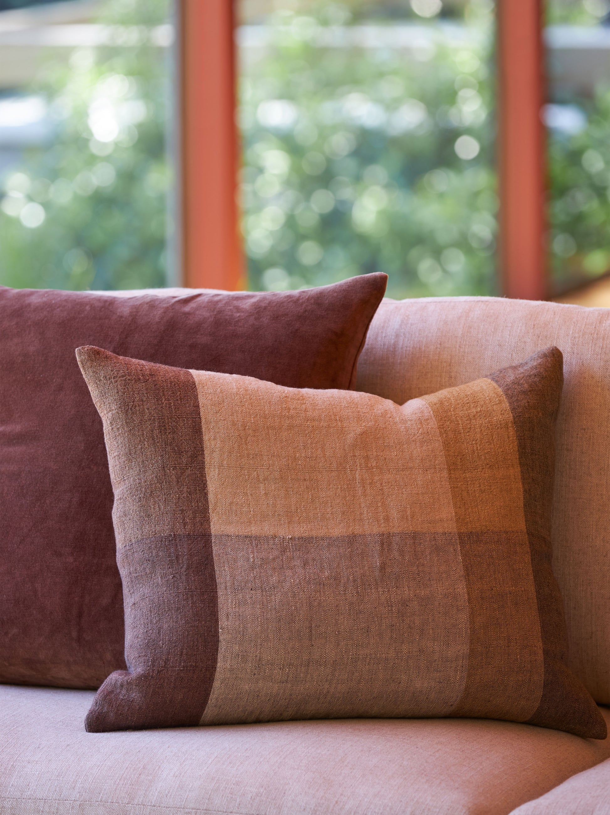 Morandi Handwoven Linen Cushion Cover Sultana/Multi / 55x45cm