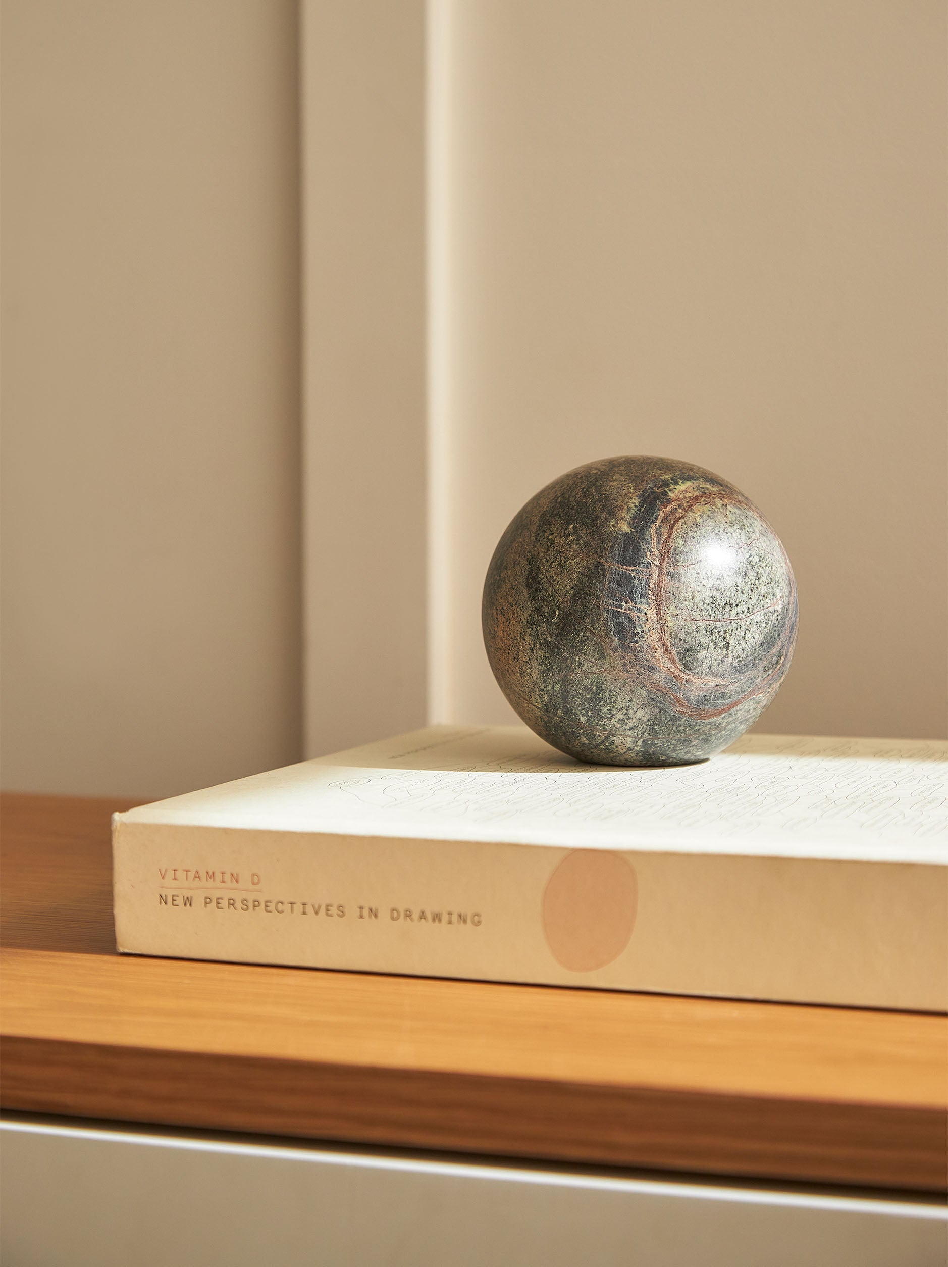 Geo Marble Sphere Forest Green / One Size