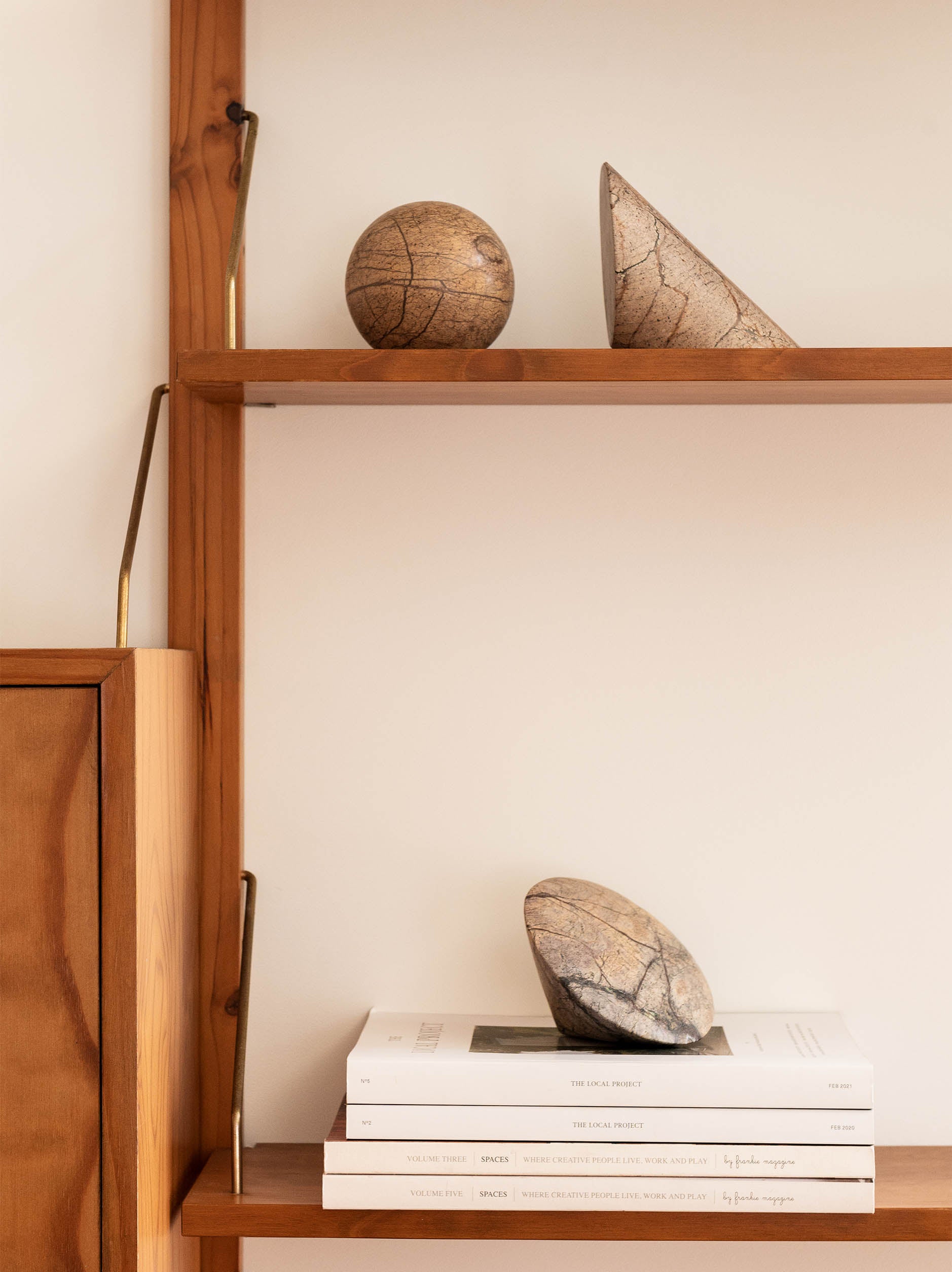 Geo Marble Cone Forest Brown / One Size