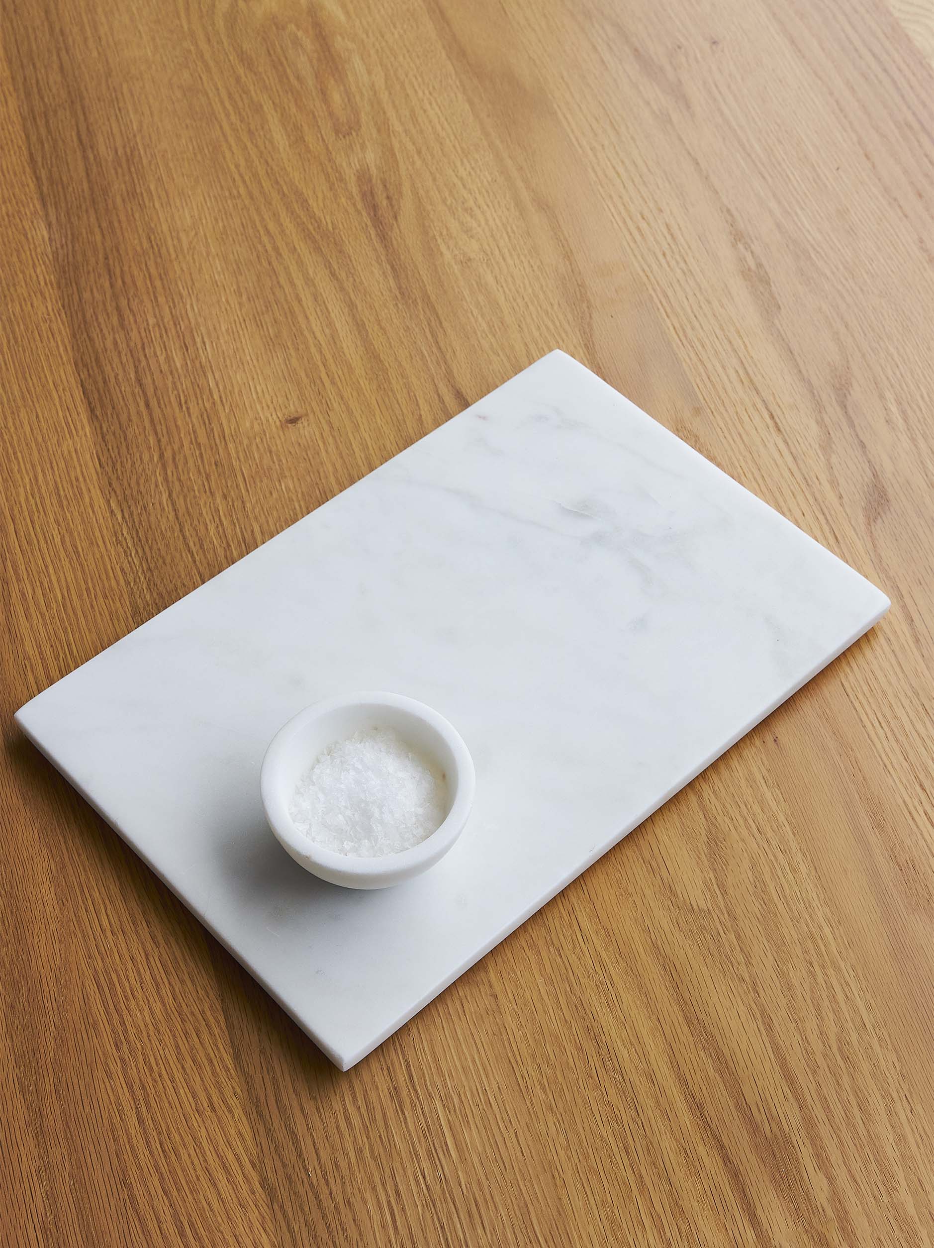 Marble Rectangle Board White / Medium