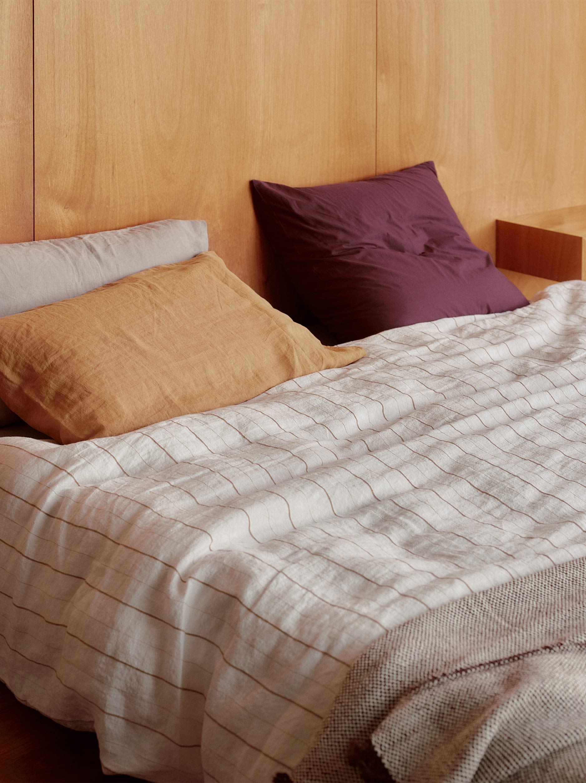 Monday Linen Duvet Cover Chalk/Miso / Queen