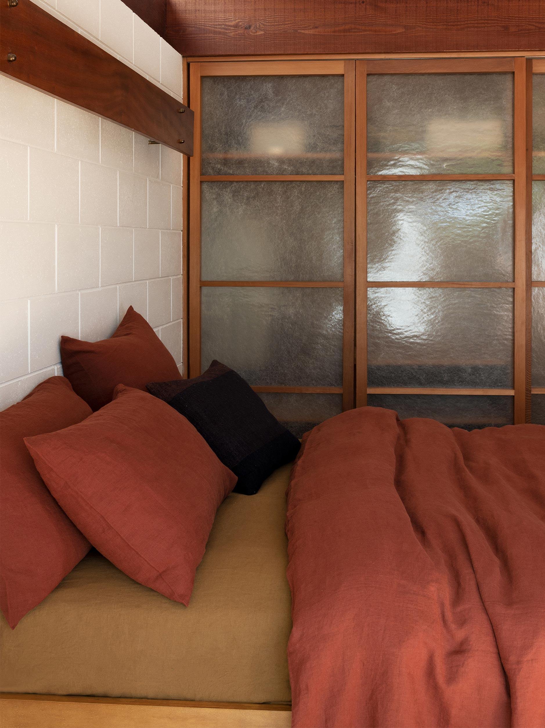 Ochre Linen Flat Sheet Ochre / Queen