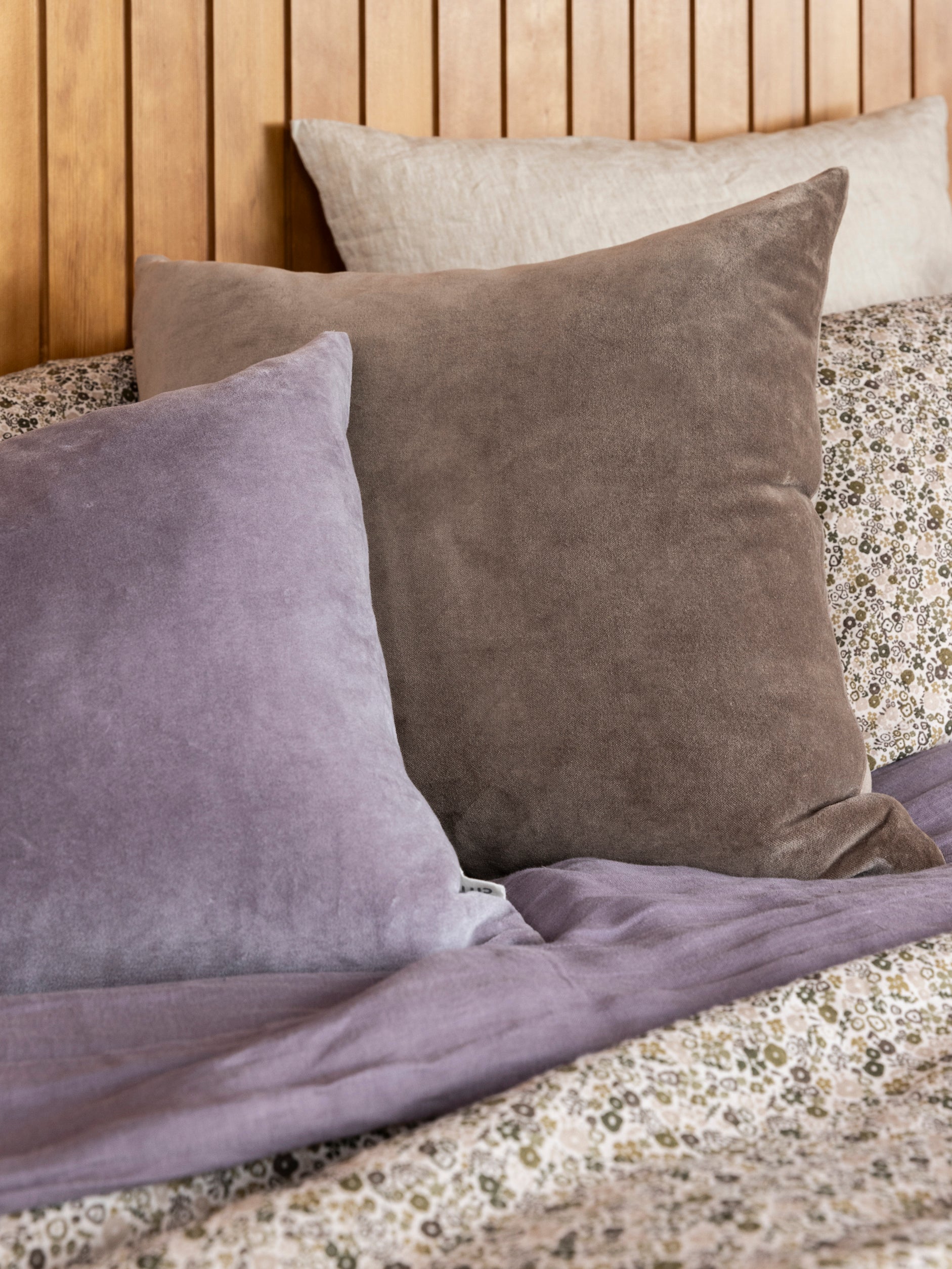 Wildflower Linen Duvet Cover Ivy/Multi / King Single/Double