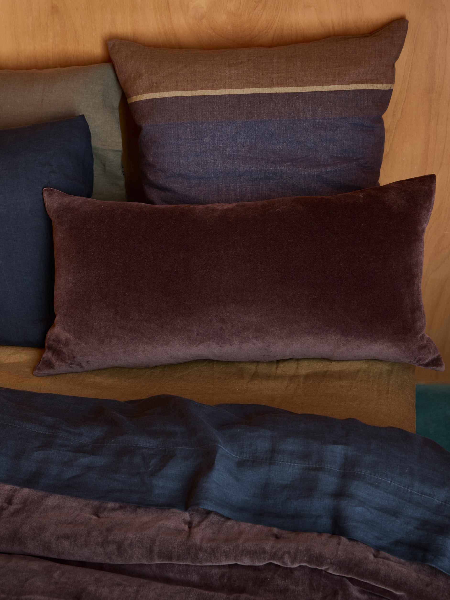 Blue Black Linen Flat Sheet Blue Black / King