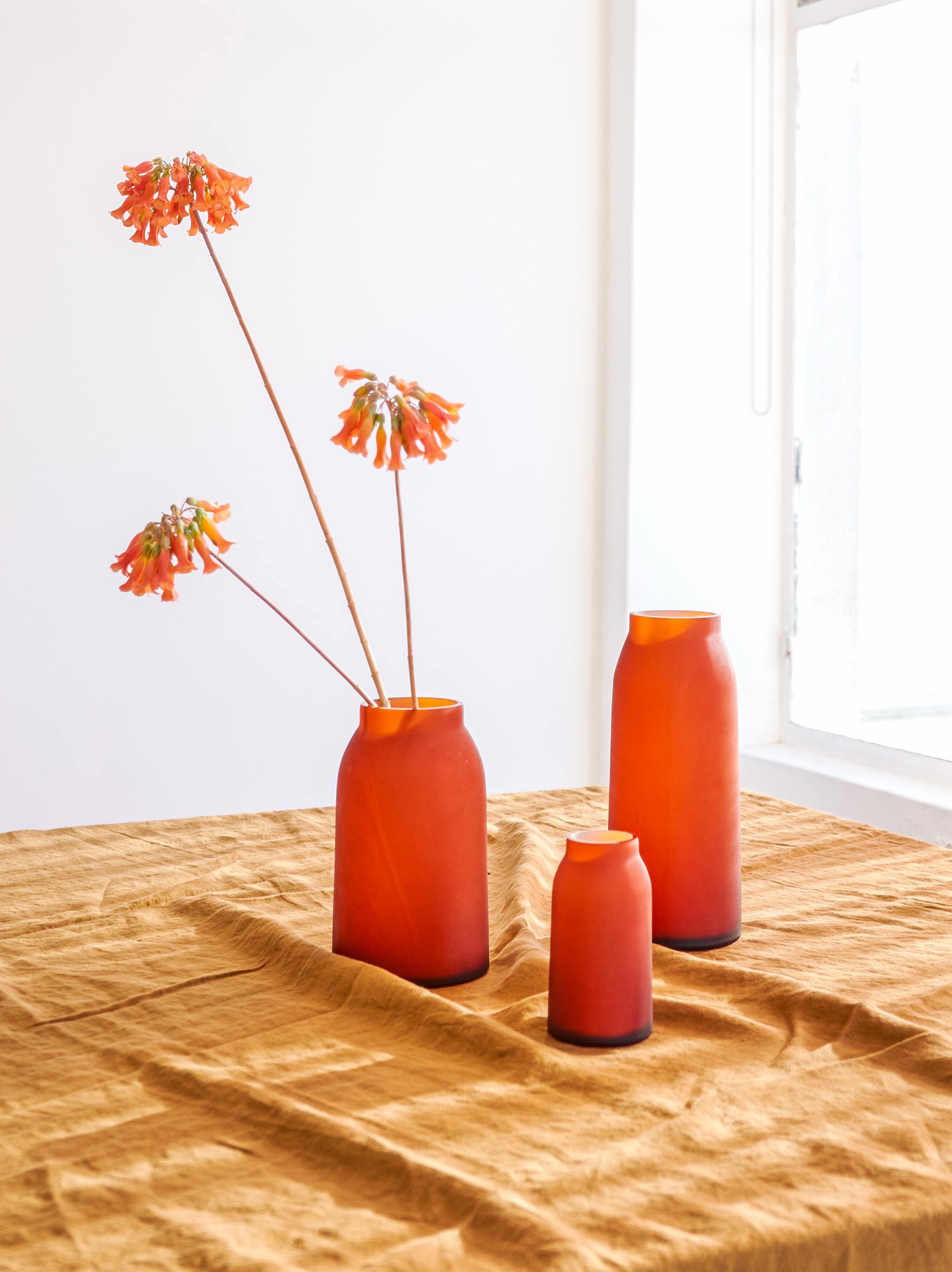 Otto Vase Amber / Small