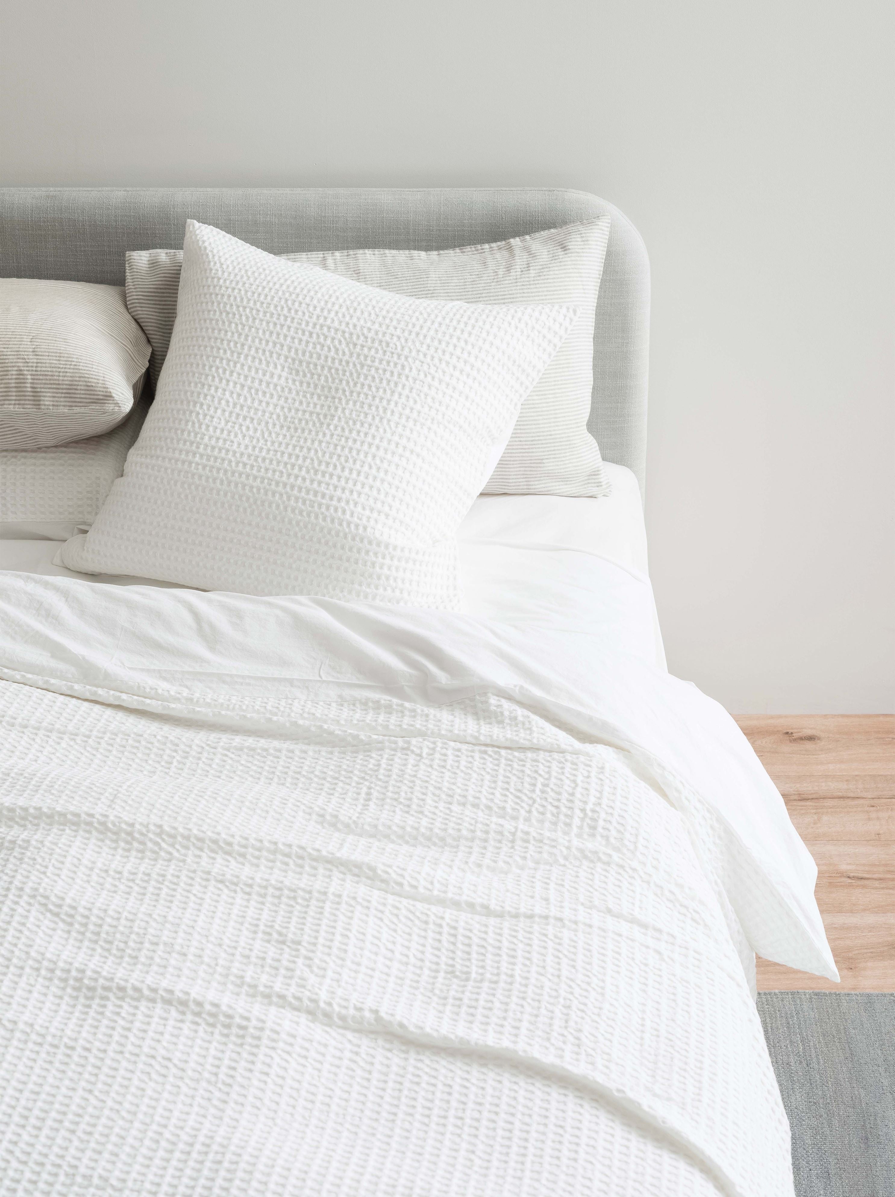 Waffle Organic Cotton Duvet Cover White / Queen