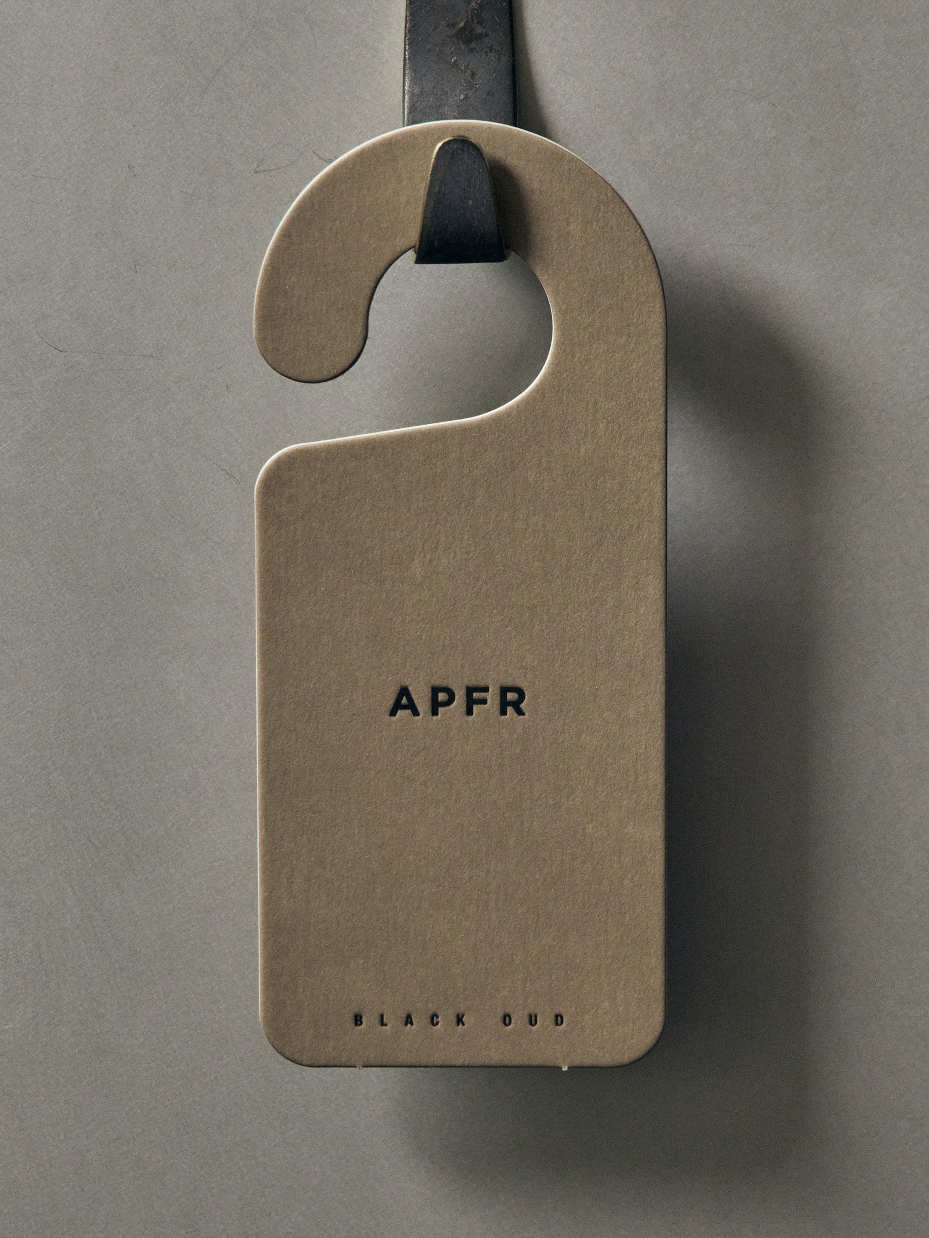 Apotheke Fragrance Closet Tag Black Oud / One Size