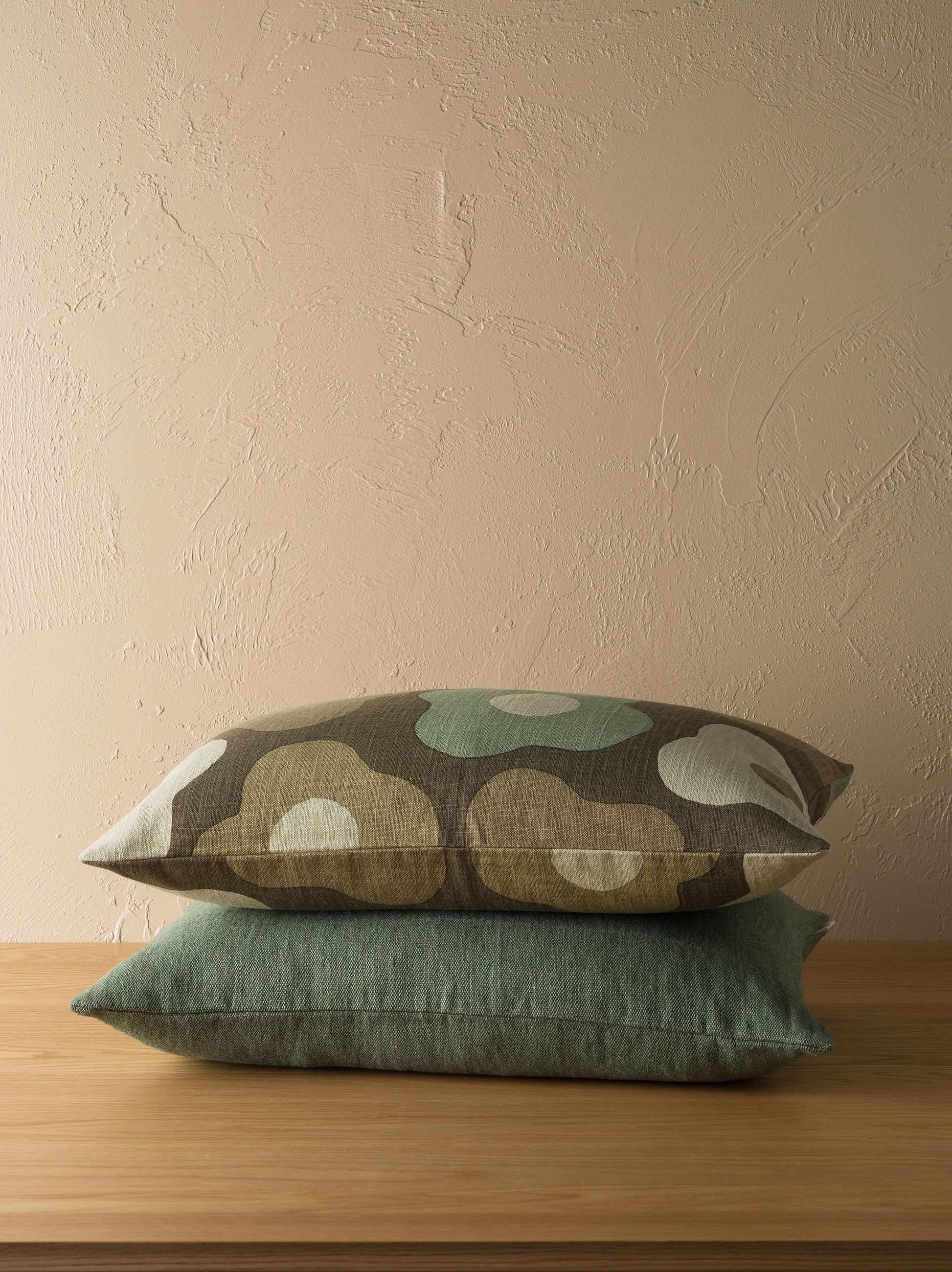Heavy Linen Jute Cushion Cover Pea / 60x40cm