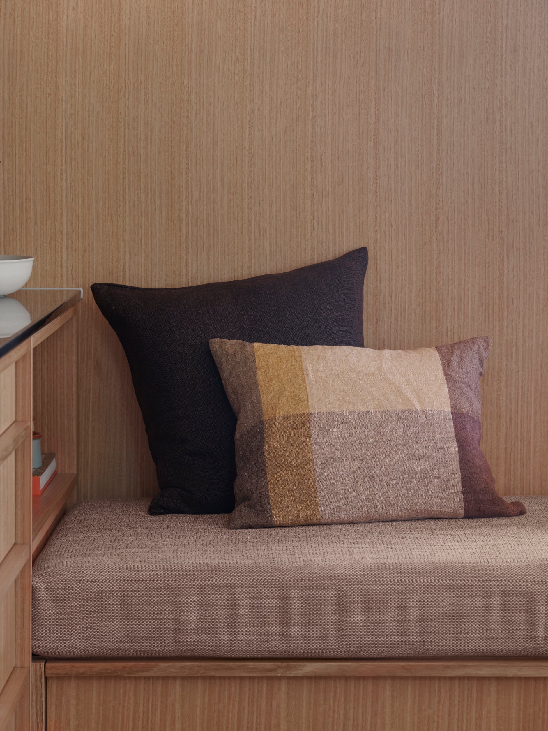 Alba Cushion Cover Blue Black / 50x50cm