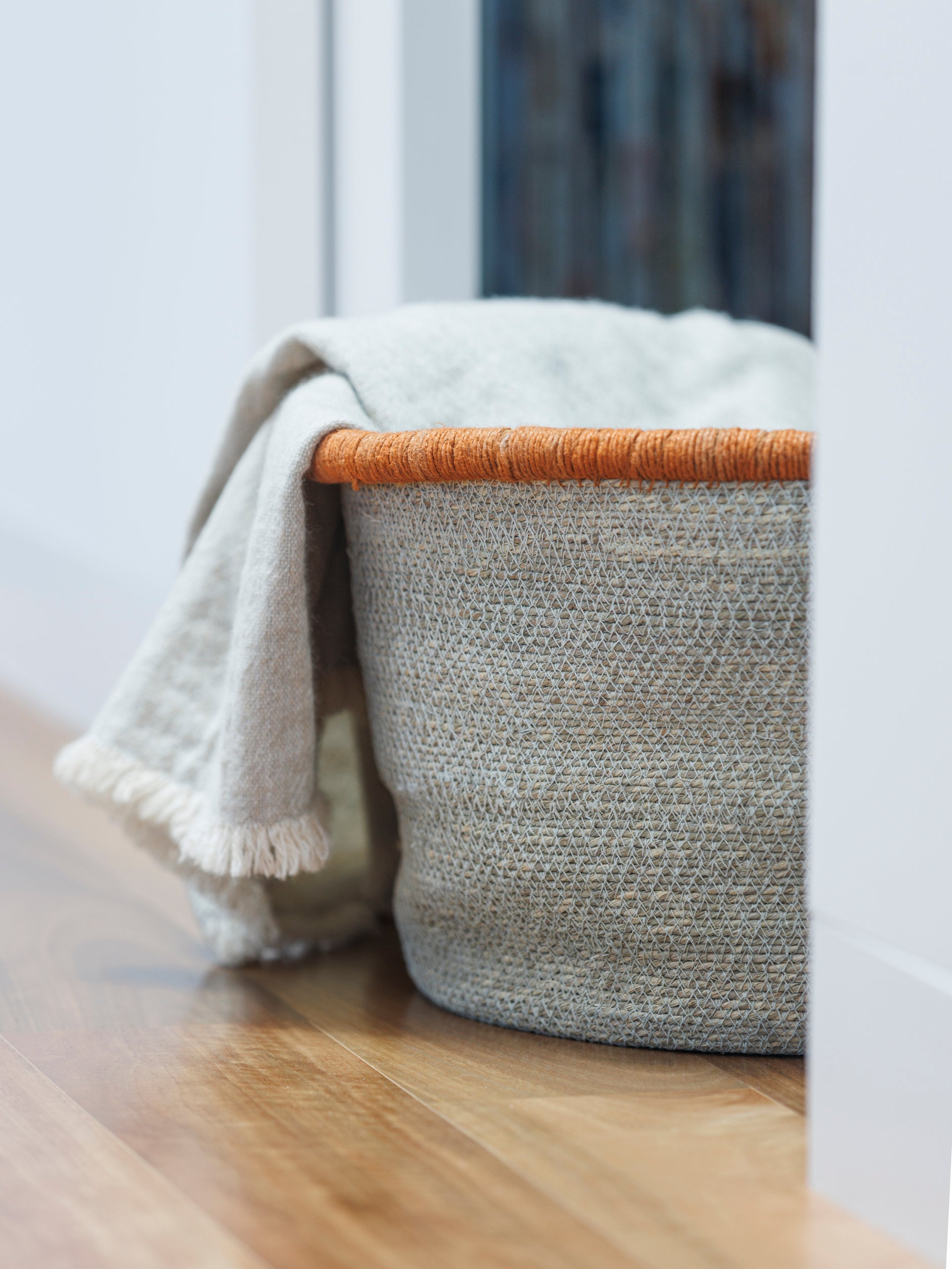 Arena Storage Basket Haze/Chestnut / One Size