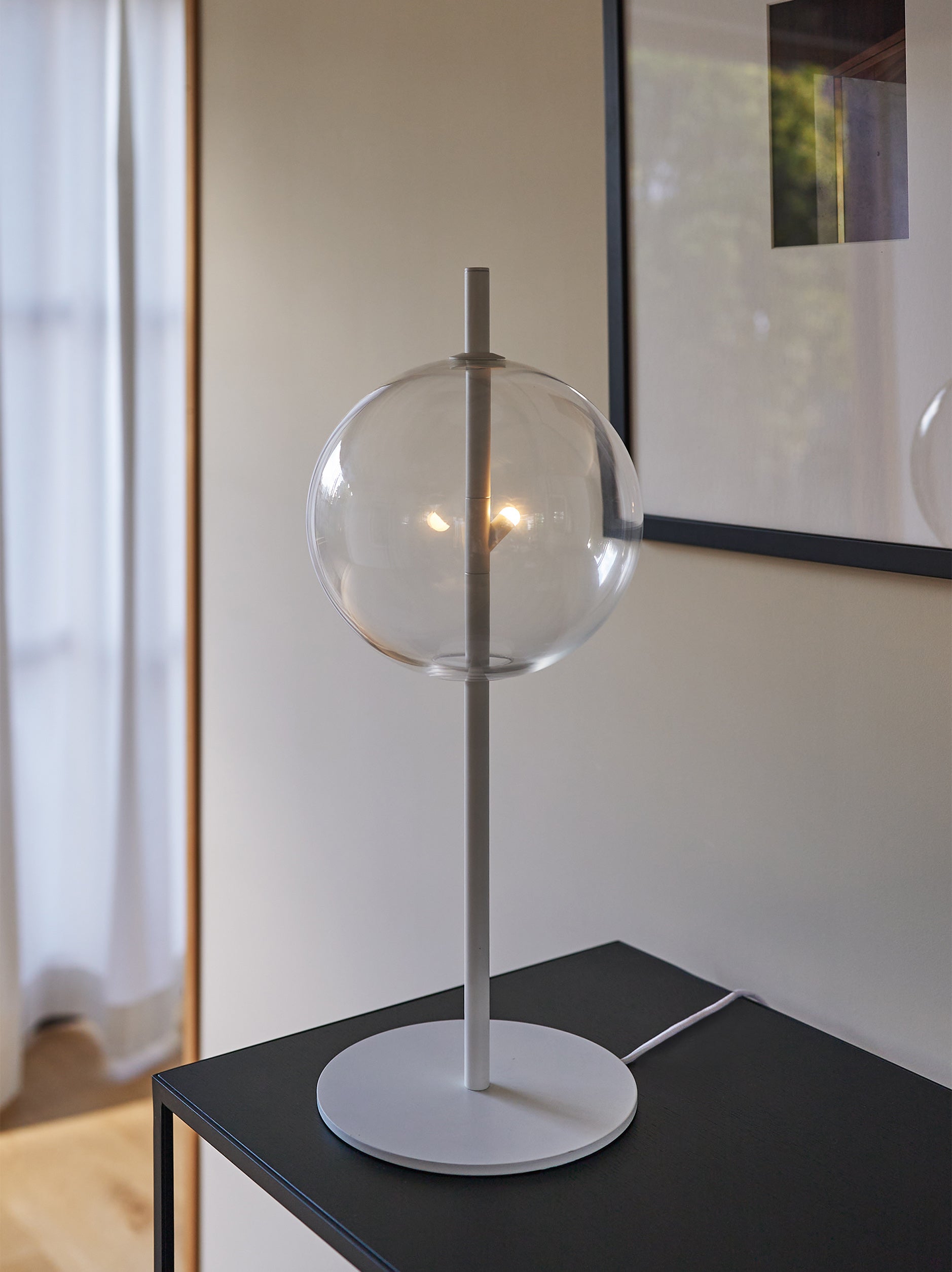 Point Table Lamp White / One Size