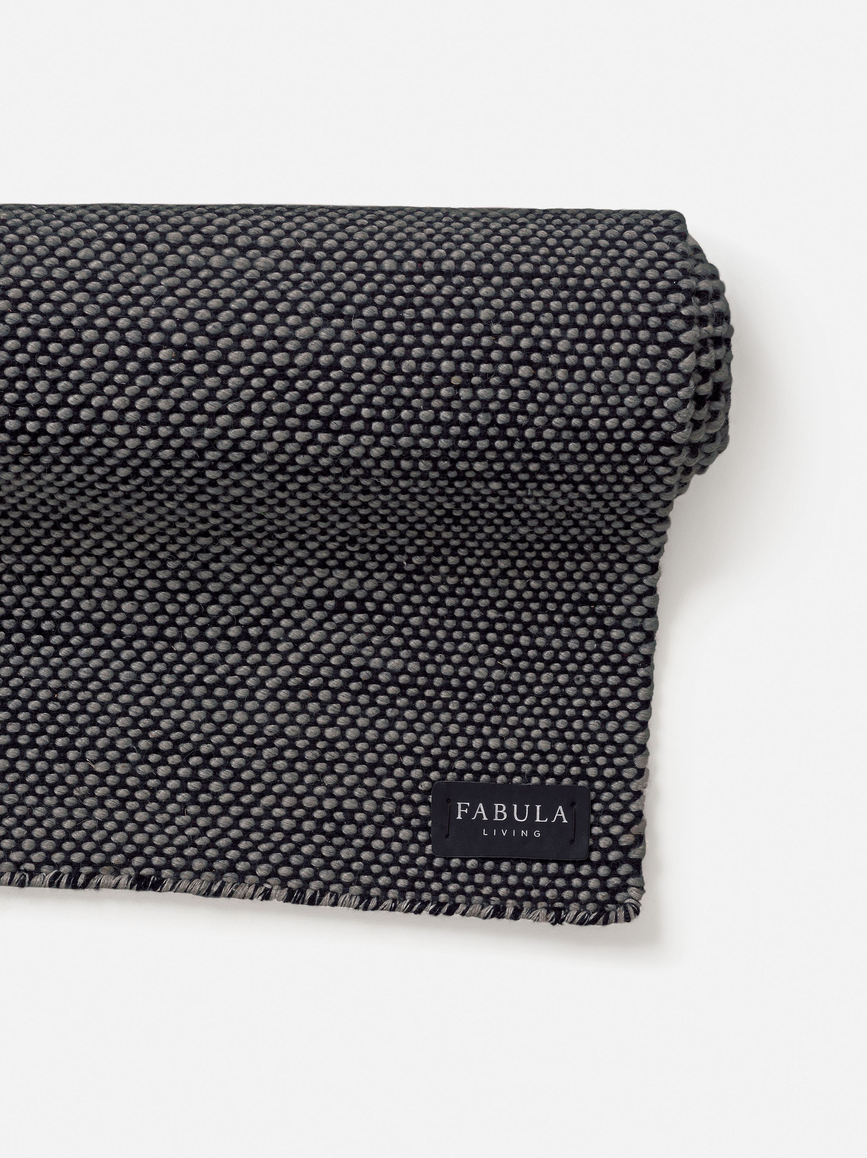 Rolf Rug Charcoal/Black / Large/X-Large