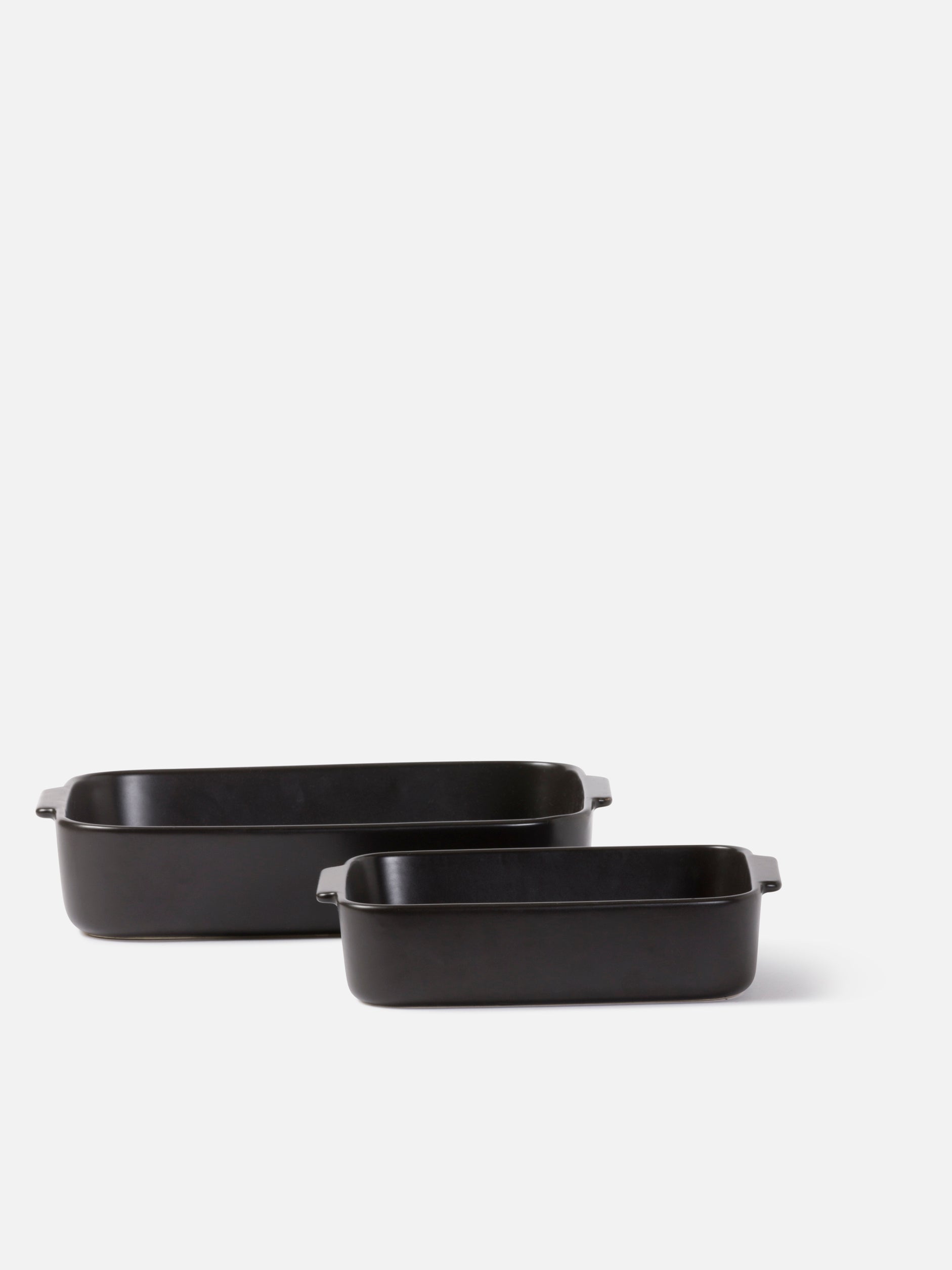 Stoneware Baking Dish Matte Black / Medium