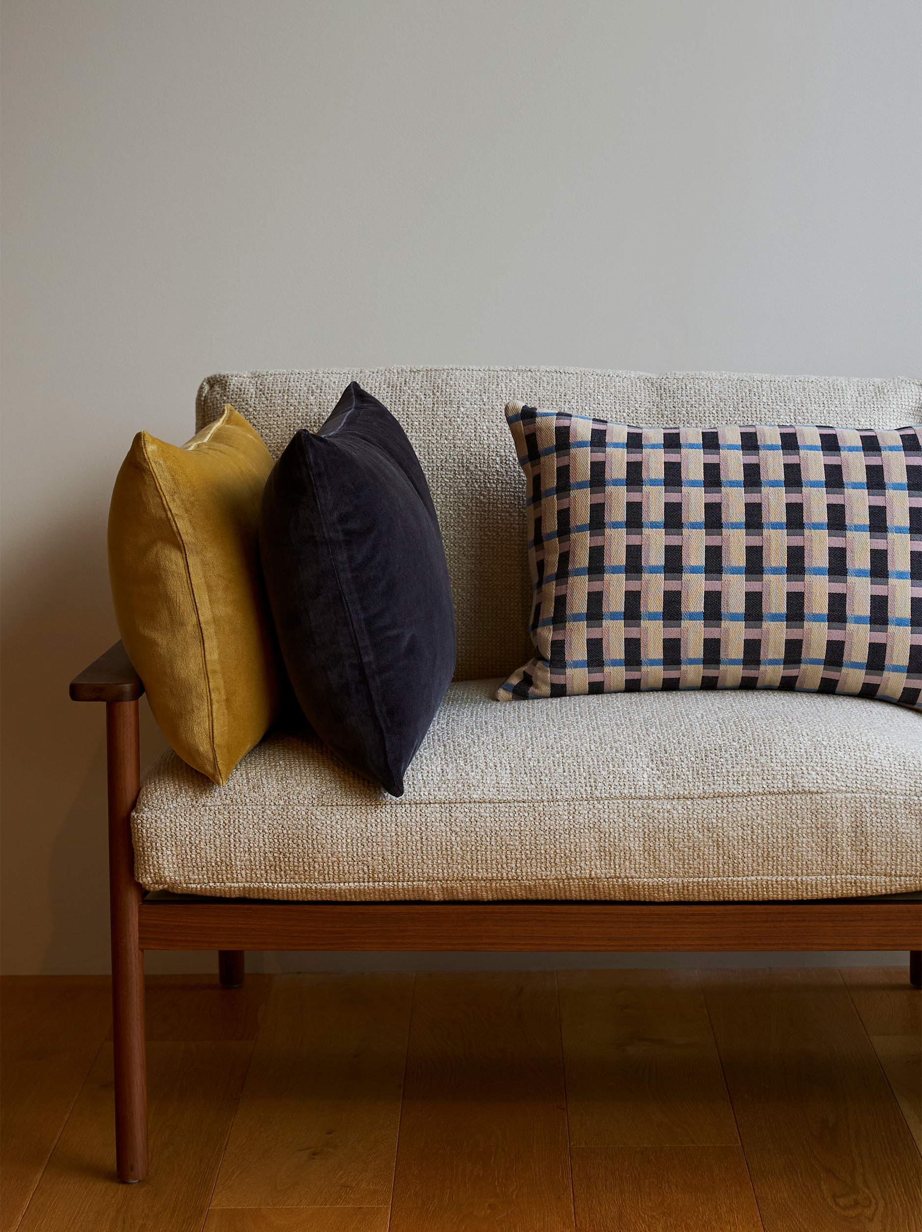 Velvet Cushion Cover Blue Black / 60x40cm