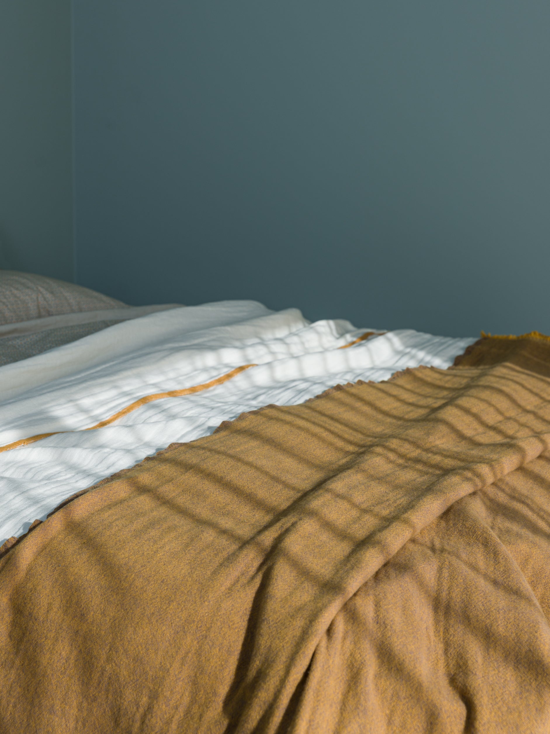 Oslo Lambswool Throw Satsuma/Lupin / 140x180cm