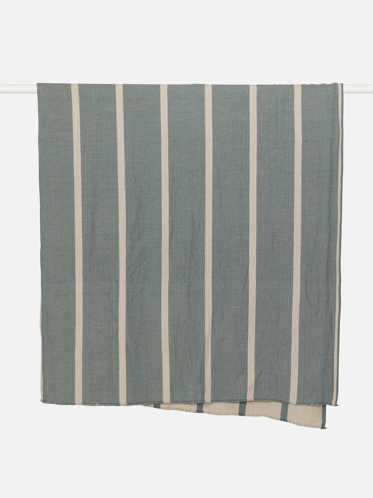 Carnival Bedspread Natural/Air Force Blue / Queen