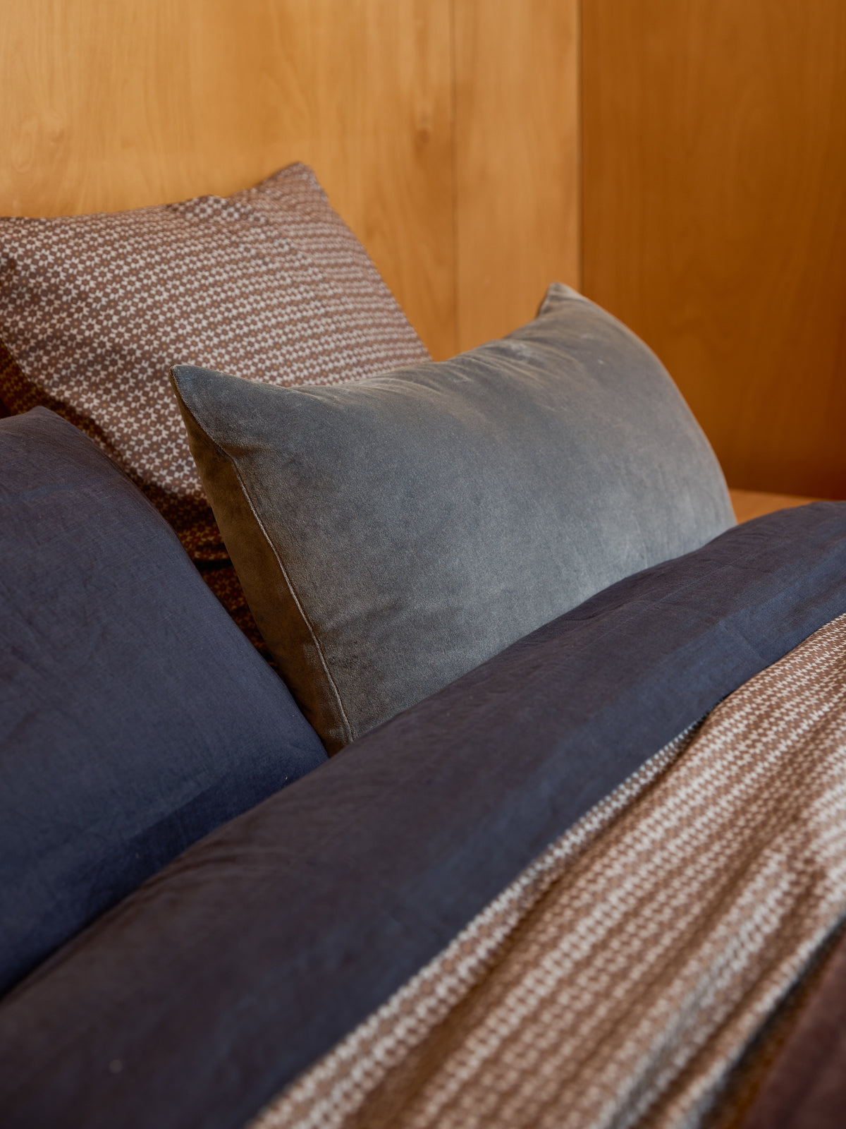 Cotton Velvet Cushion Cover Cod / 80x40cm