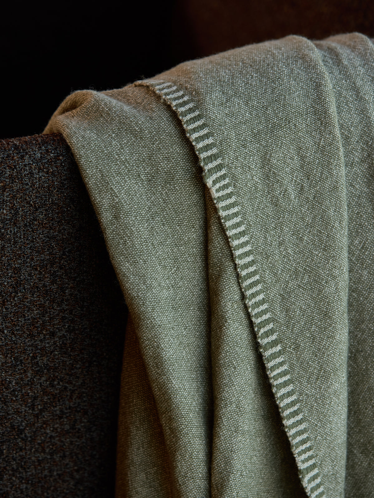 Oslo Lambswool Throw Kale/Cashew / 140x180cm
