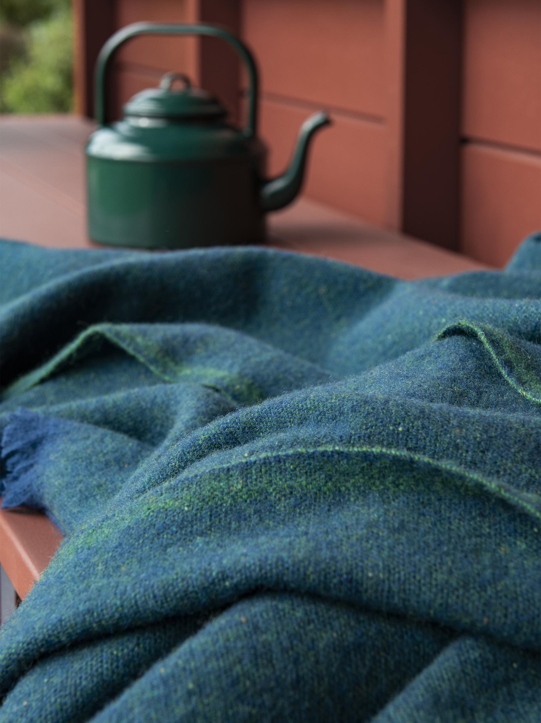 Bach Wool Blanket Sea/Spirulina / 150x180cm
