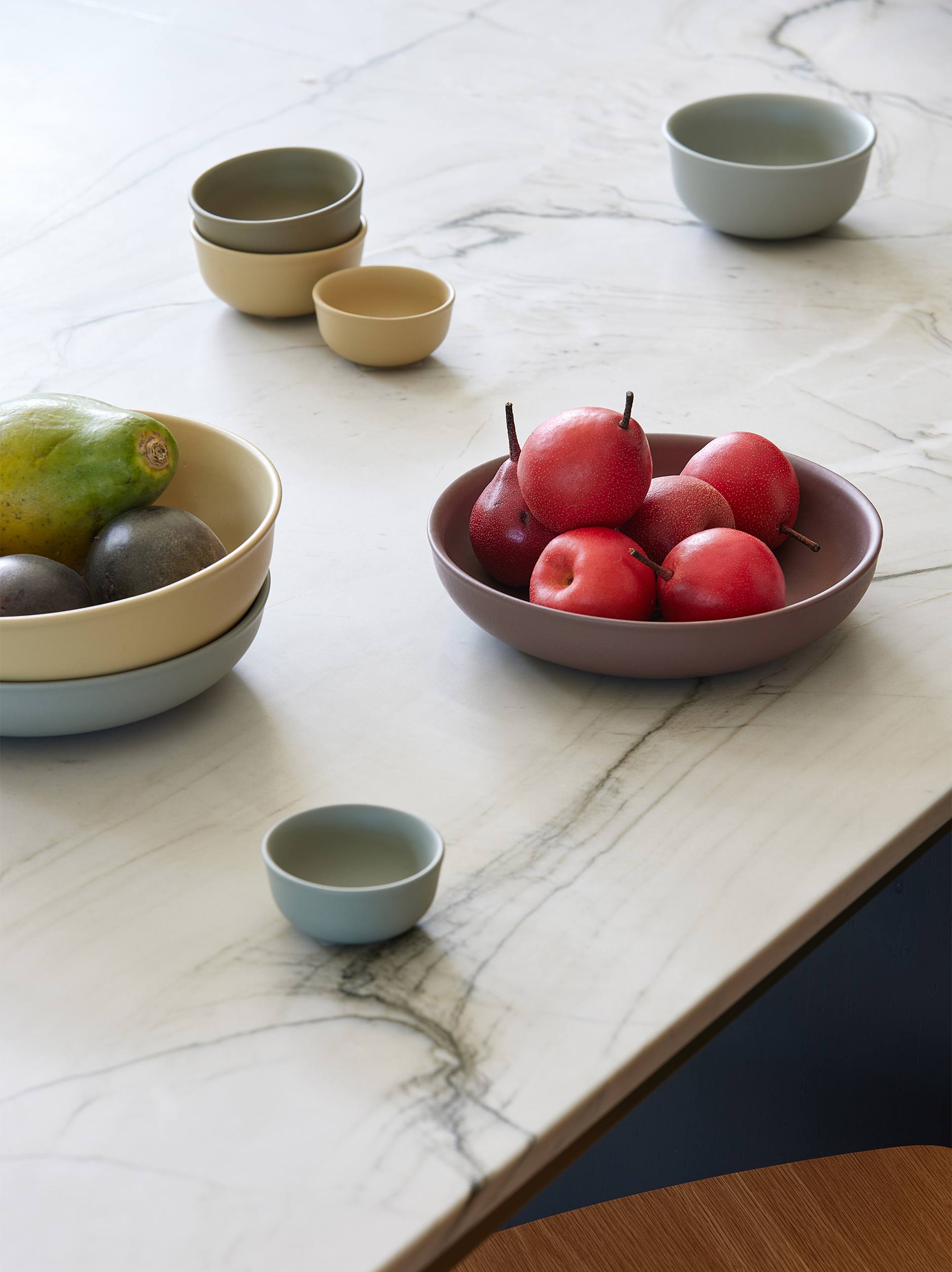 Halo Serving Bowl - Low Plum / Low Small