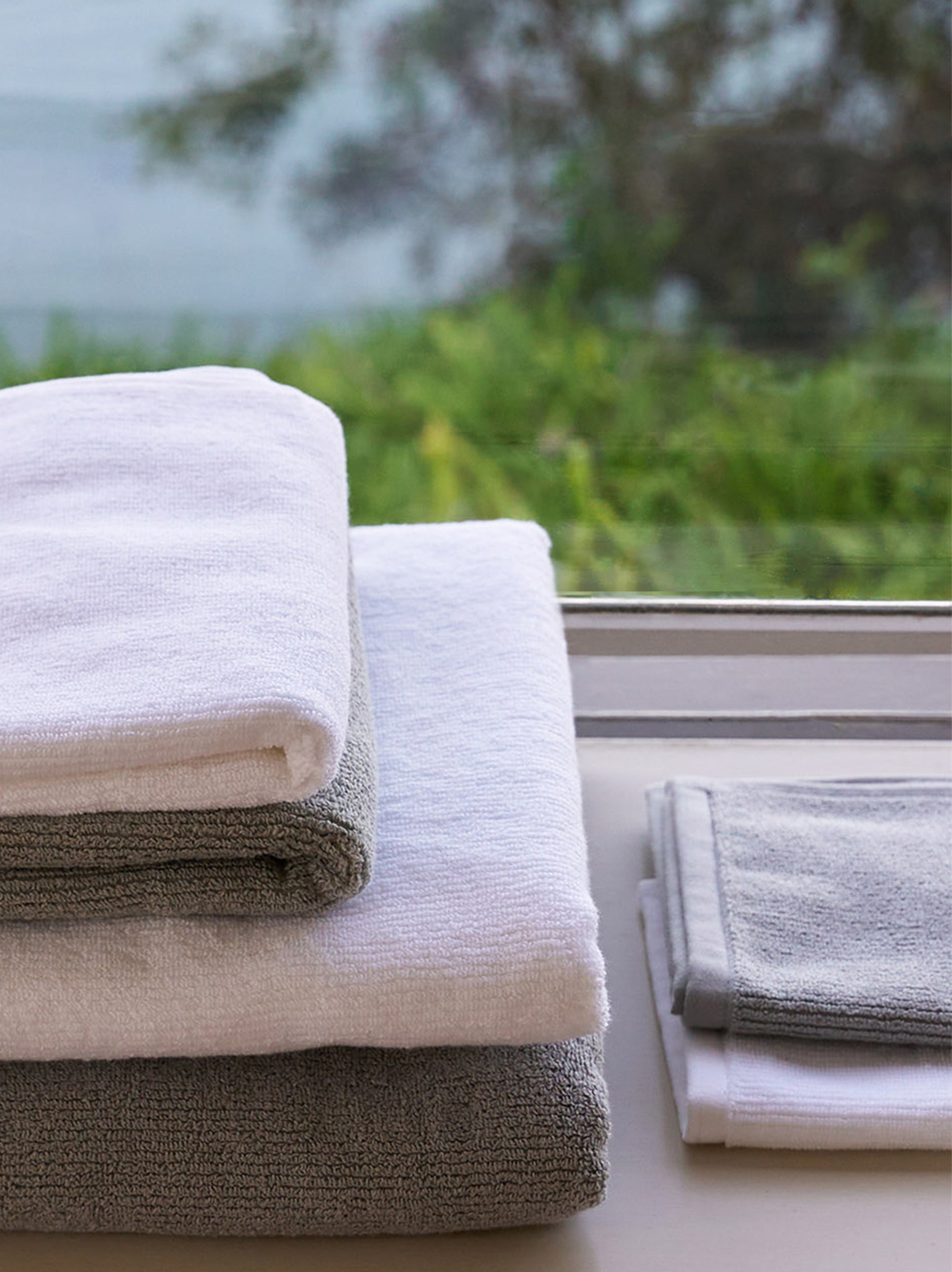 Ribbed Face Cloth Puddle / Face Cloth