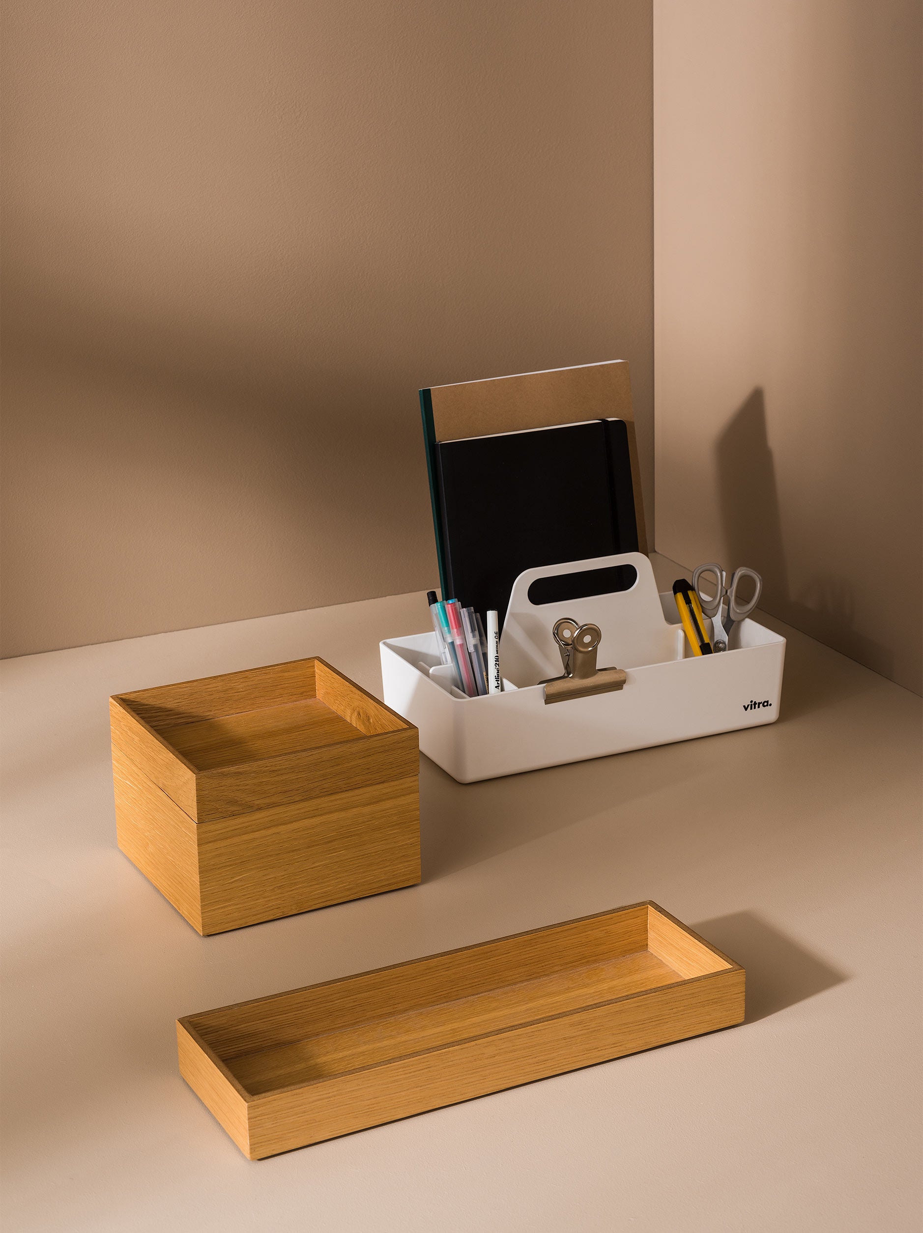 Oku Office Lid/Tray Natural Oak / Large