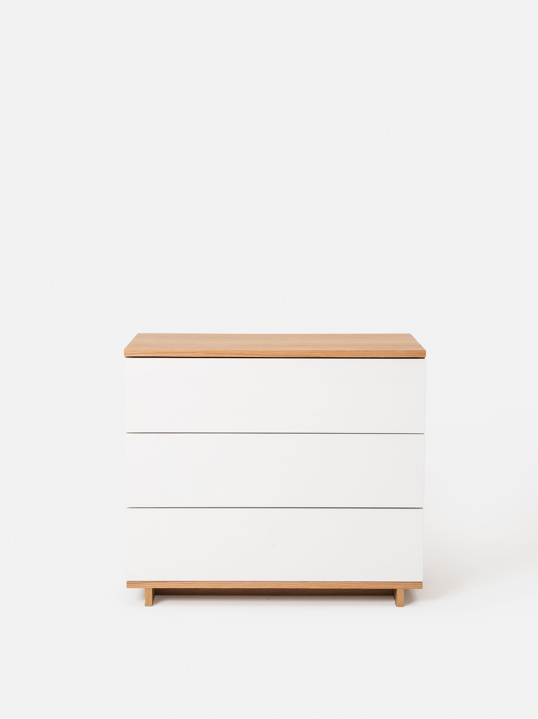 Yuki Single Lowboy Oak/White / One Size