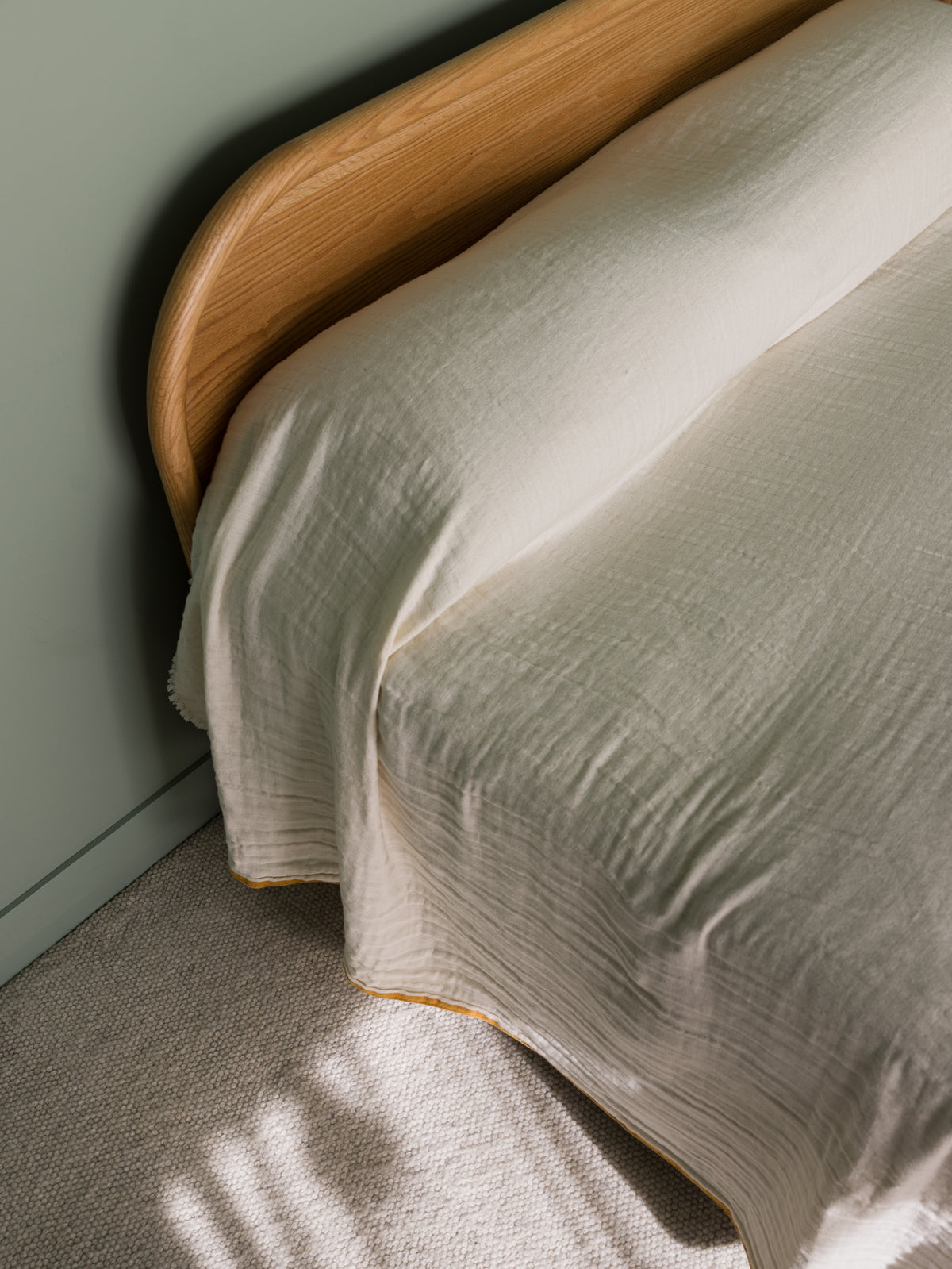 Arc Bed Natural / Super King