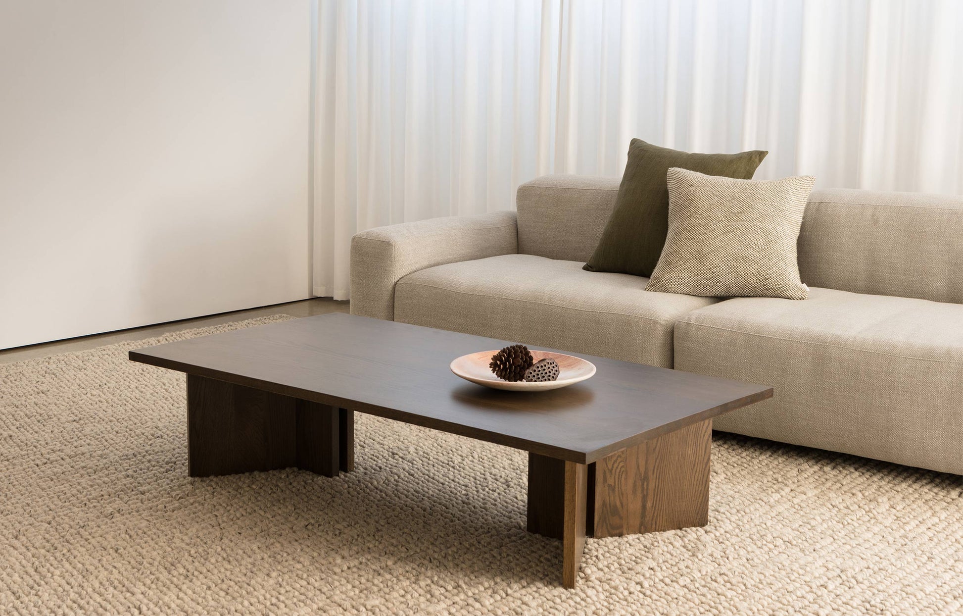 Tatamu Coffee Table Dark Oak / One Size