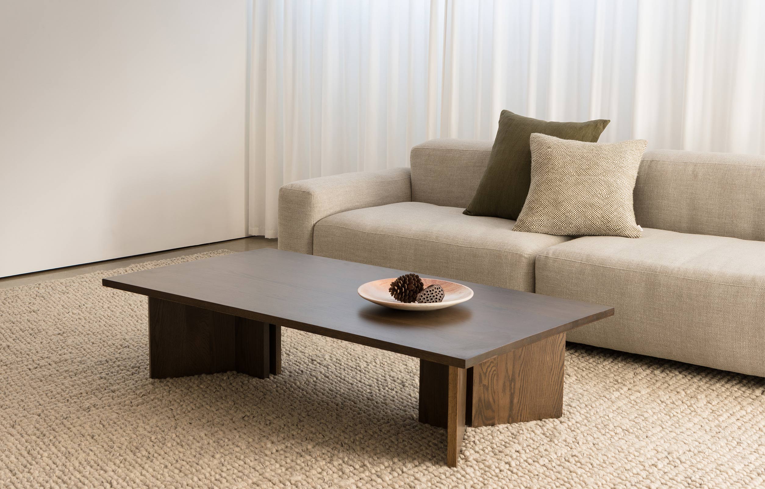Tatamu Coffee Table Dark Oak / One Size