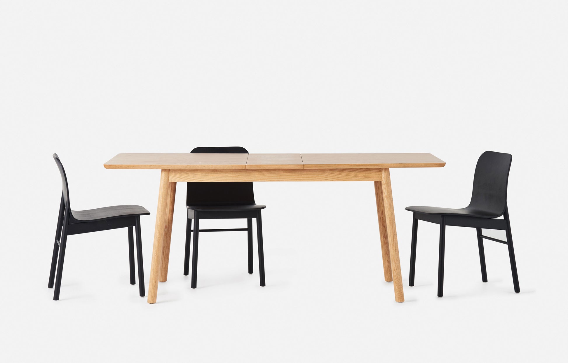 Radial Extendable Table Oak / One Size