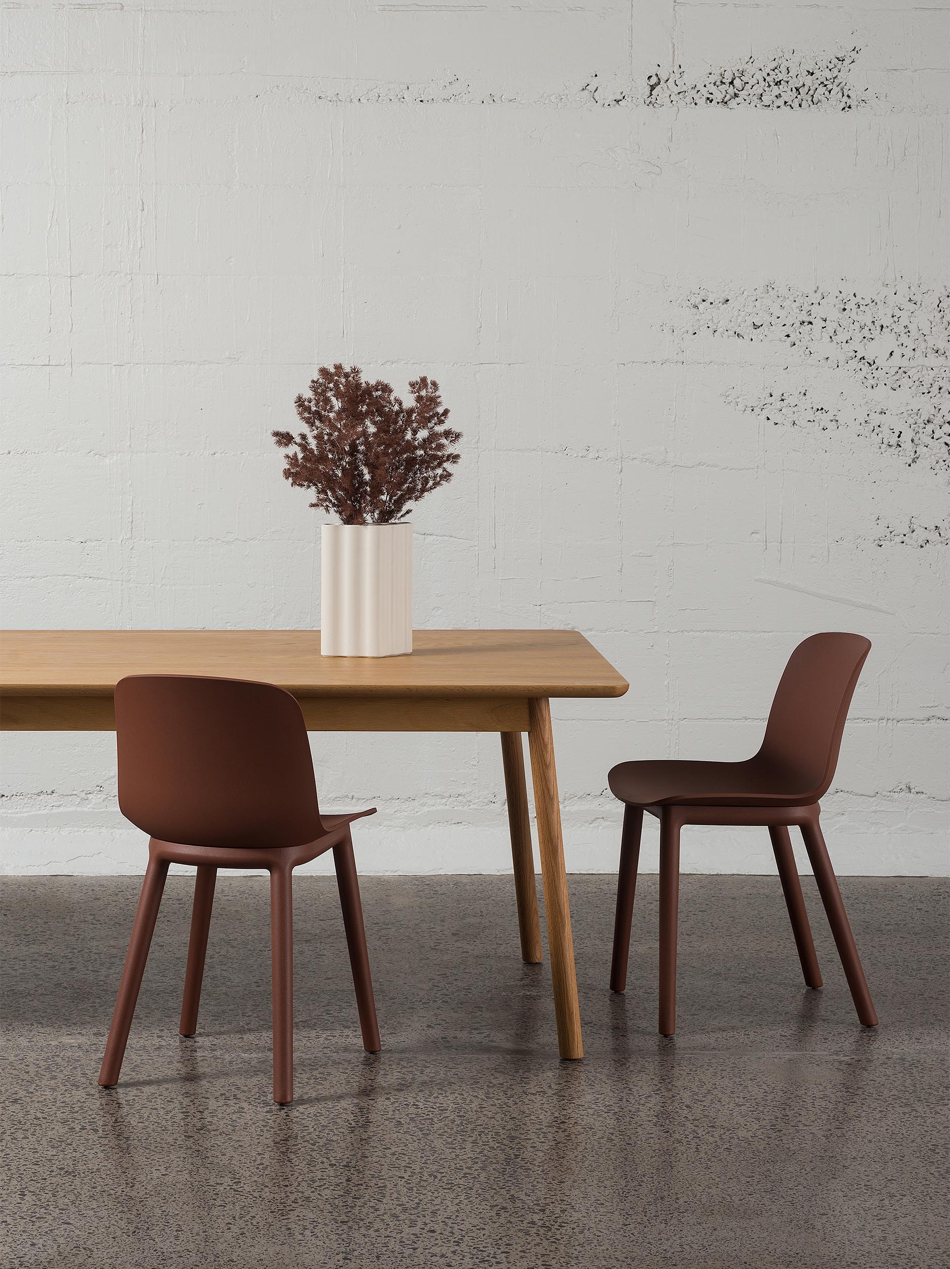 Acre Chair Eco Plastic Brick Red / One Size