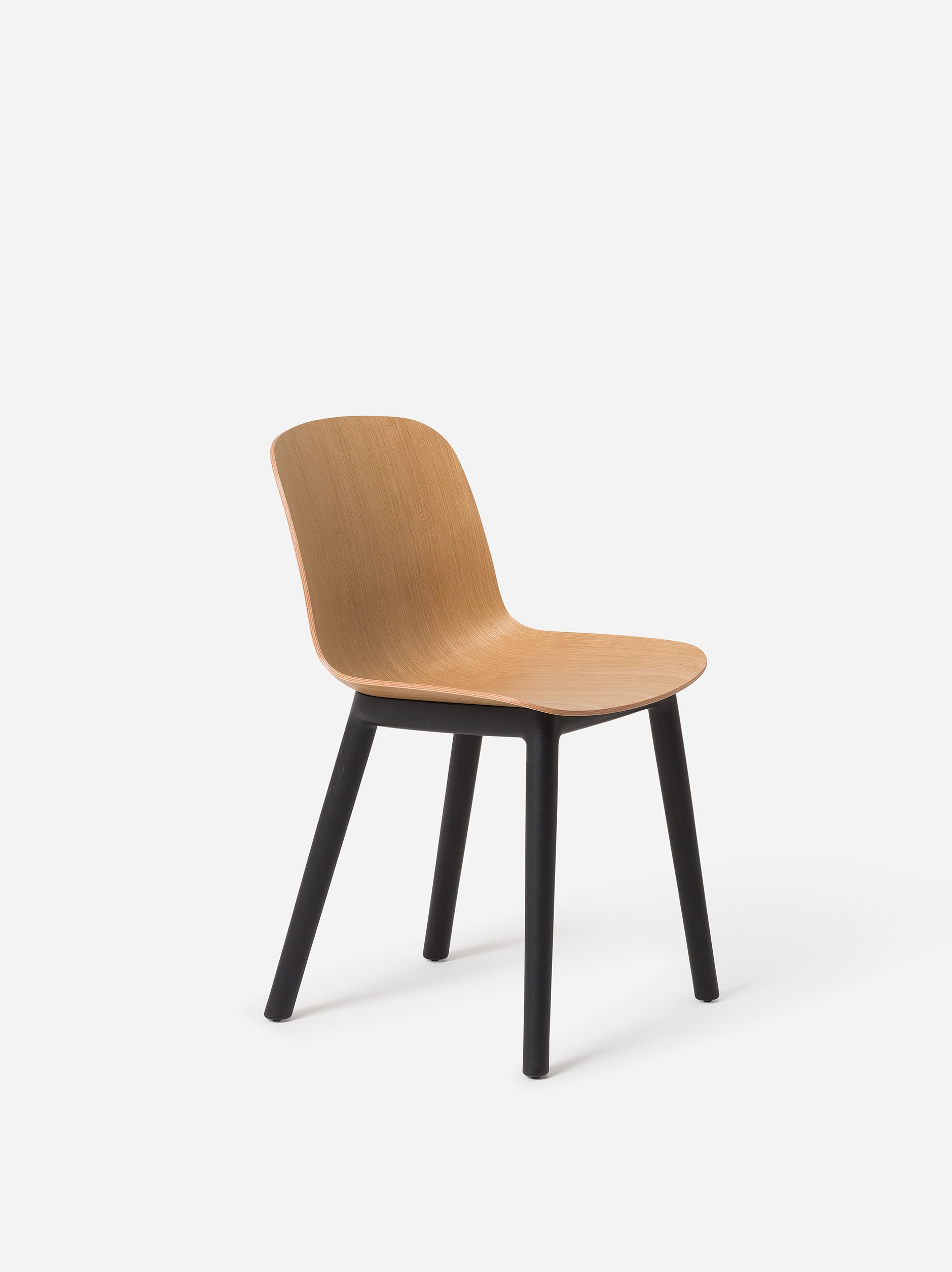 Acre Chair Eco Plastic Oak/Black / One Size