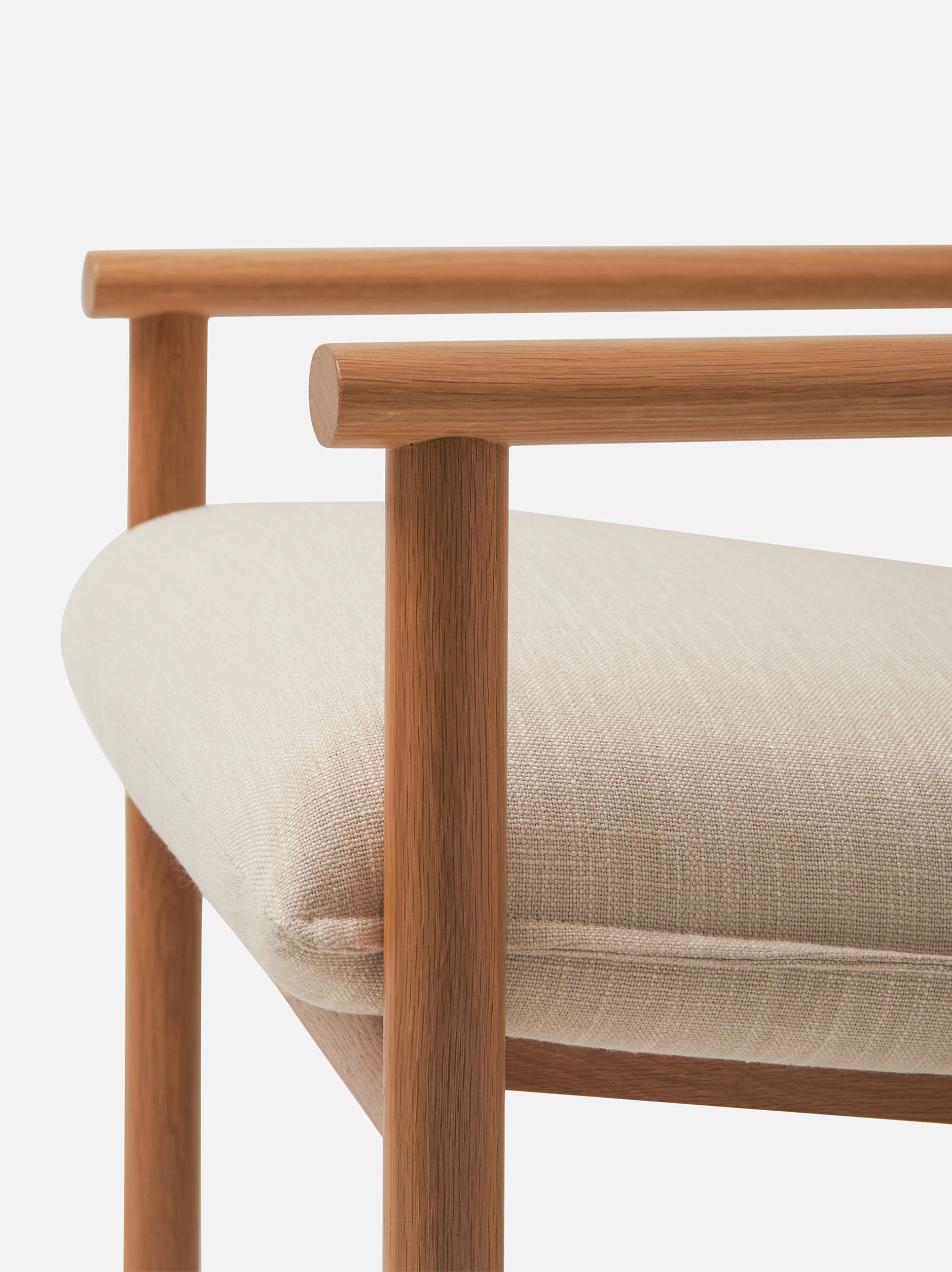 Label Armchair High Oak/Ecru / High