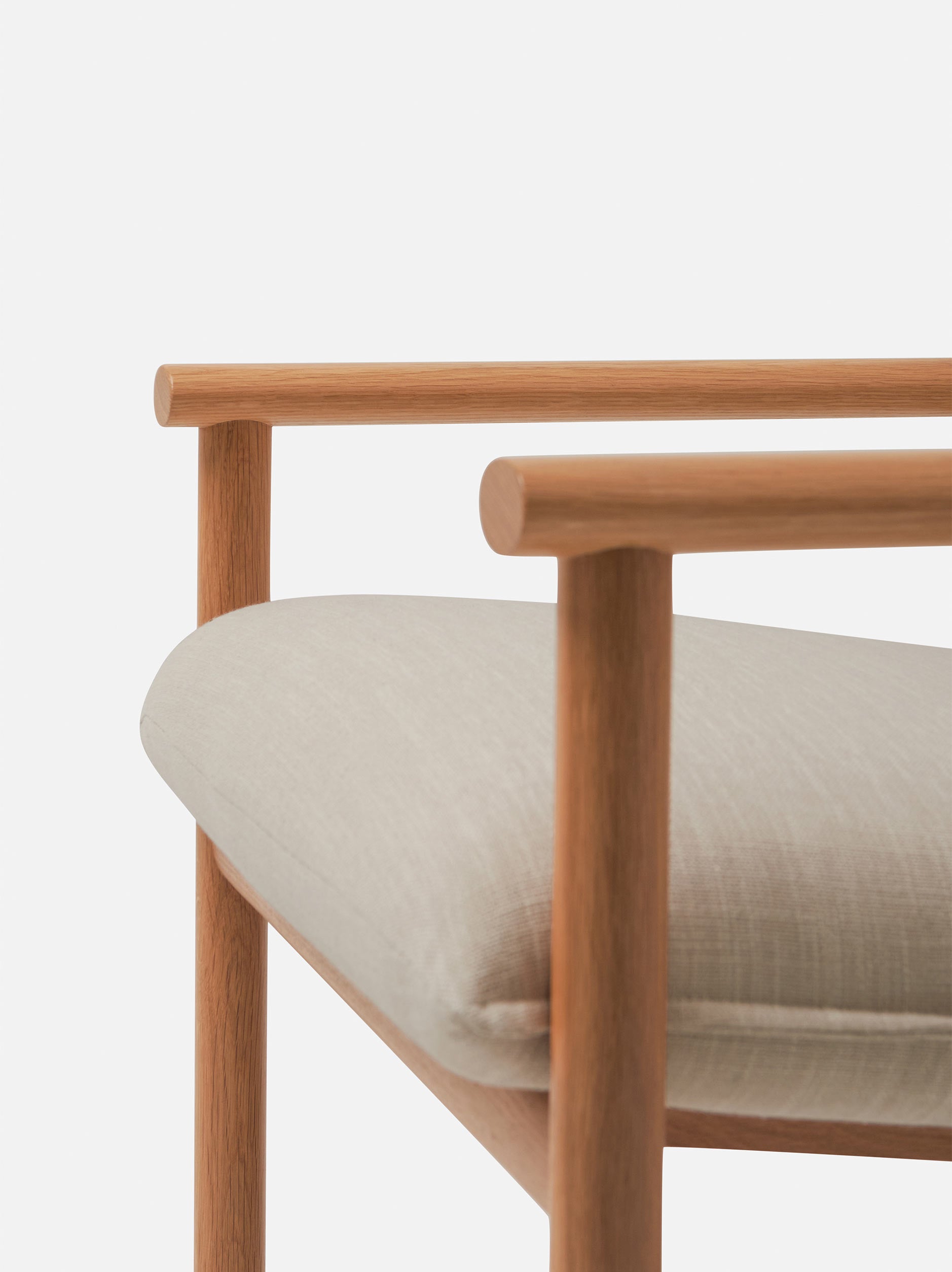 Label Armchair High Oak/Beige / High