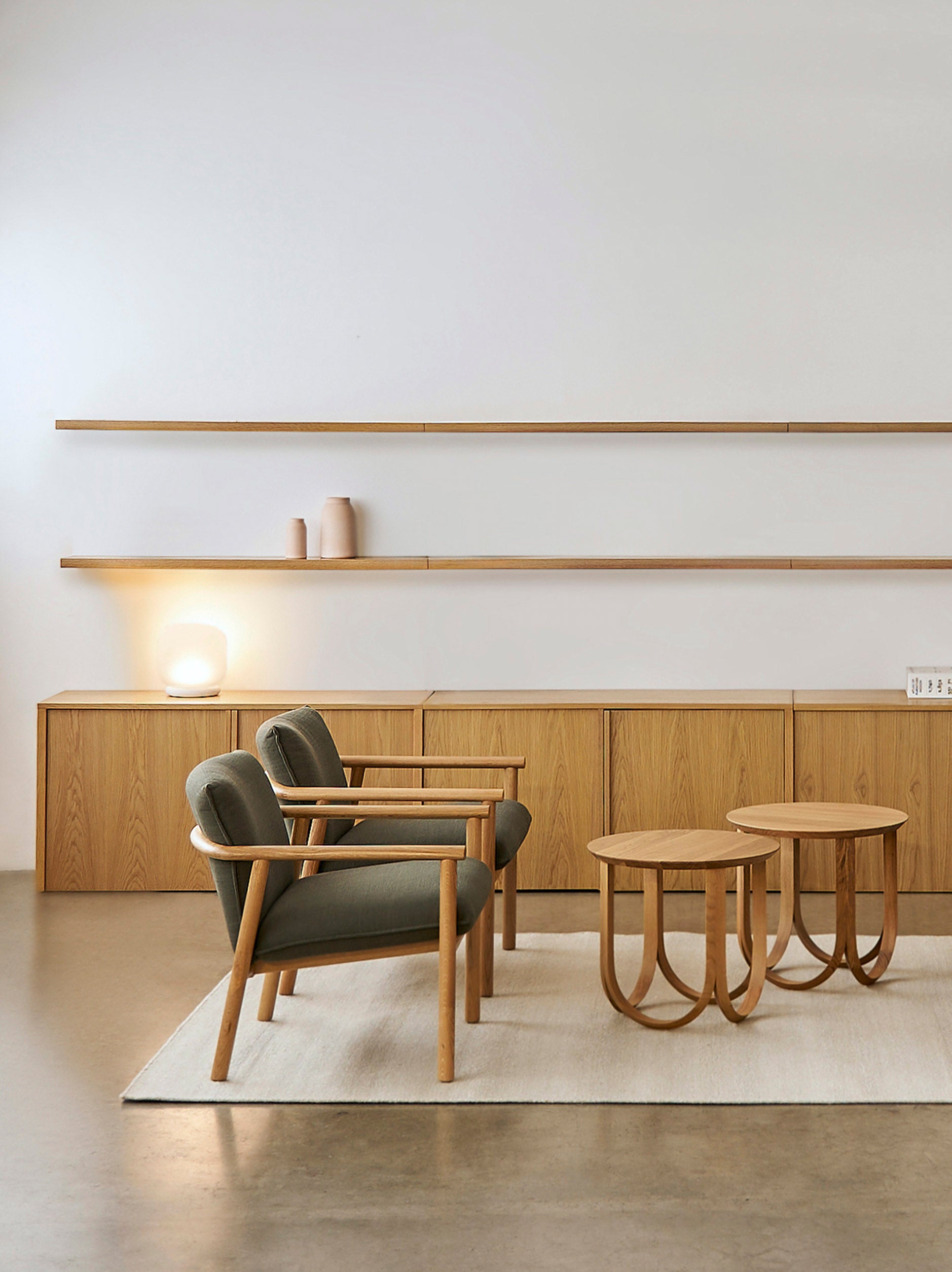 Label Armchair Low Oak/Olive / Low