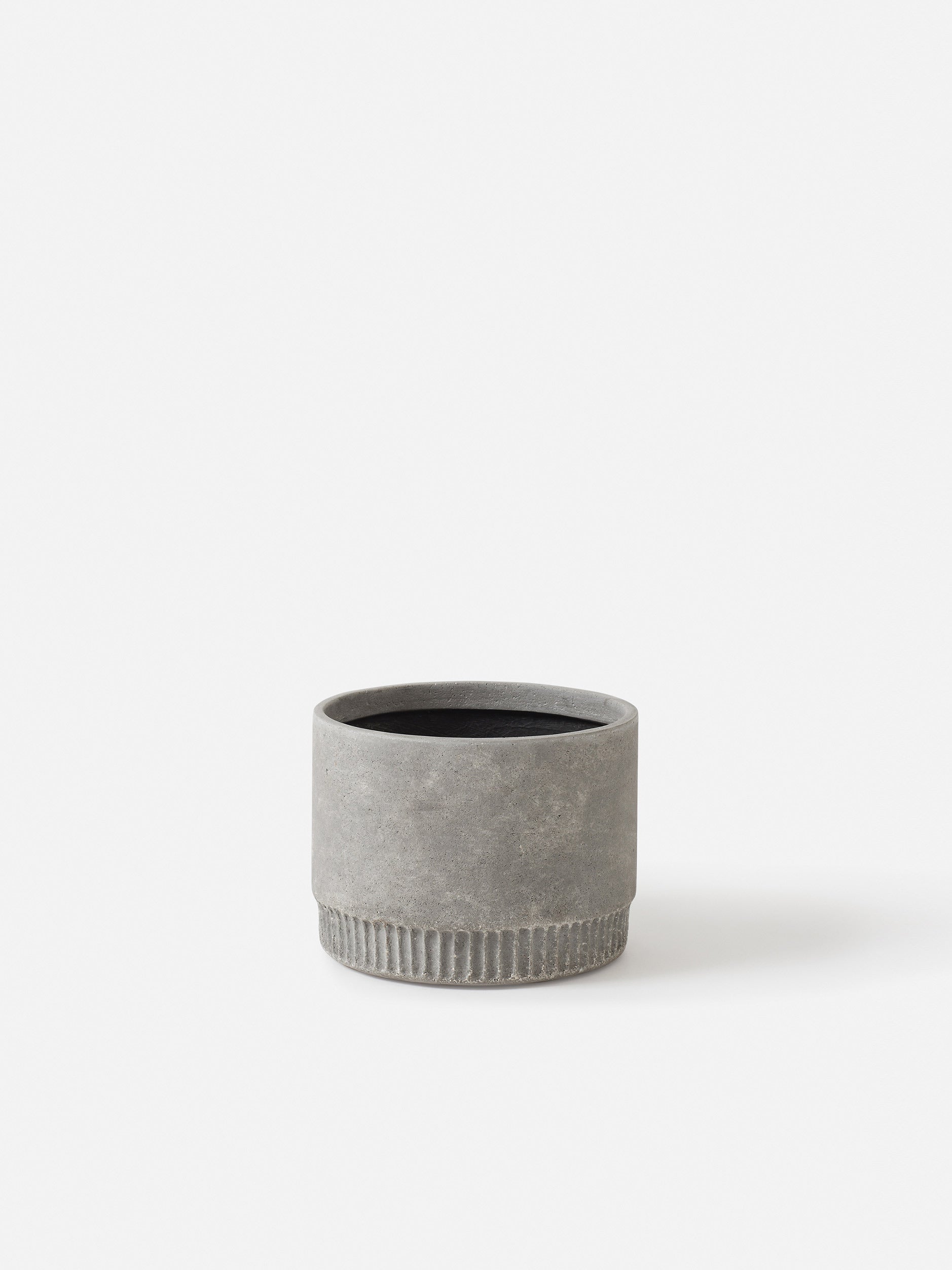 Harvest Planter Ash / Medium