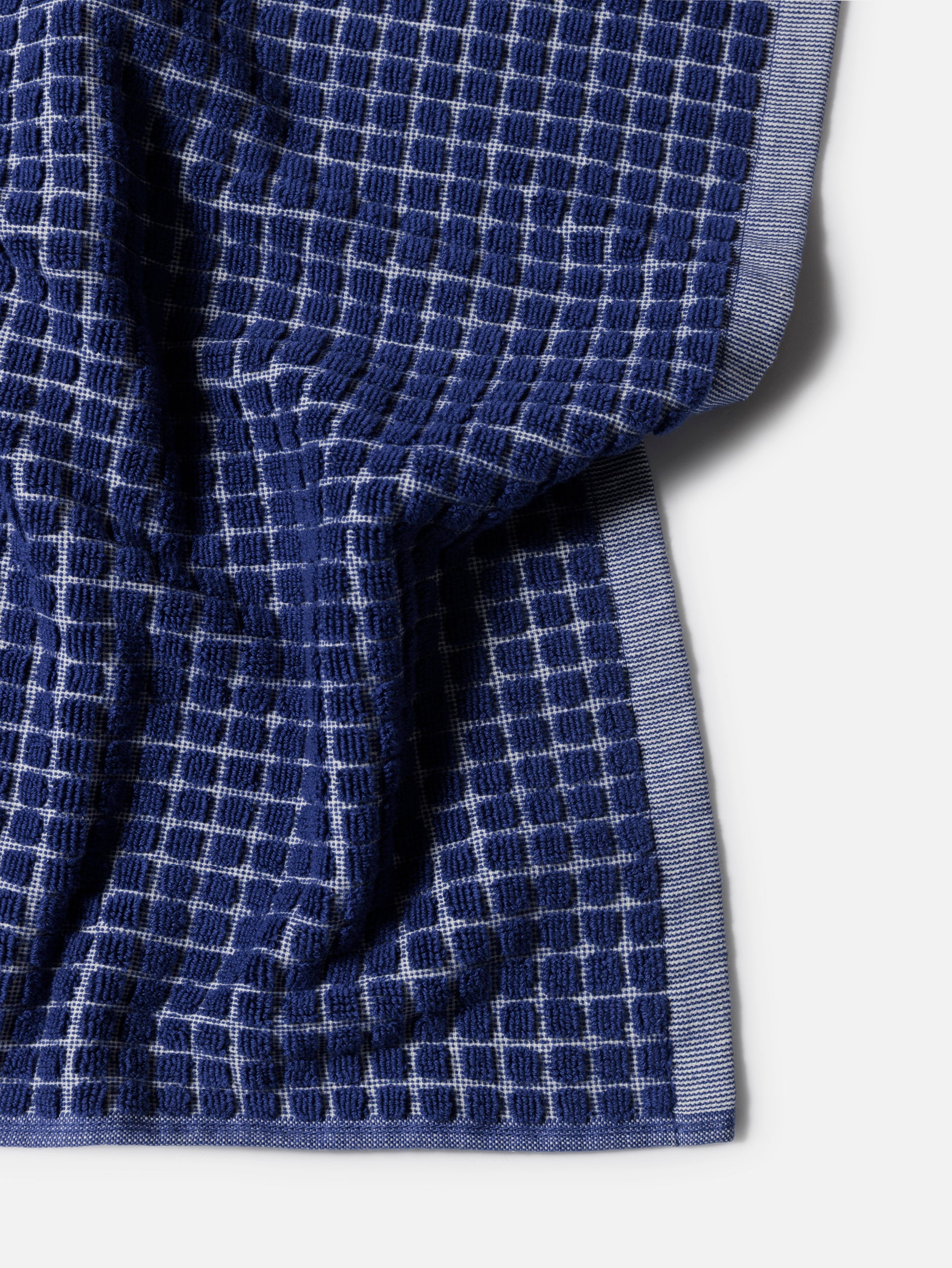 Nero Cotton Towel Range Cobalt/Cream / Hand Towel