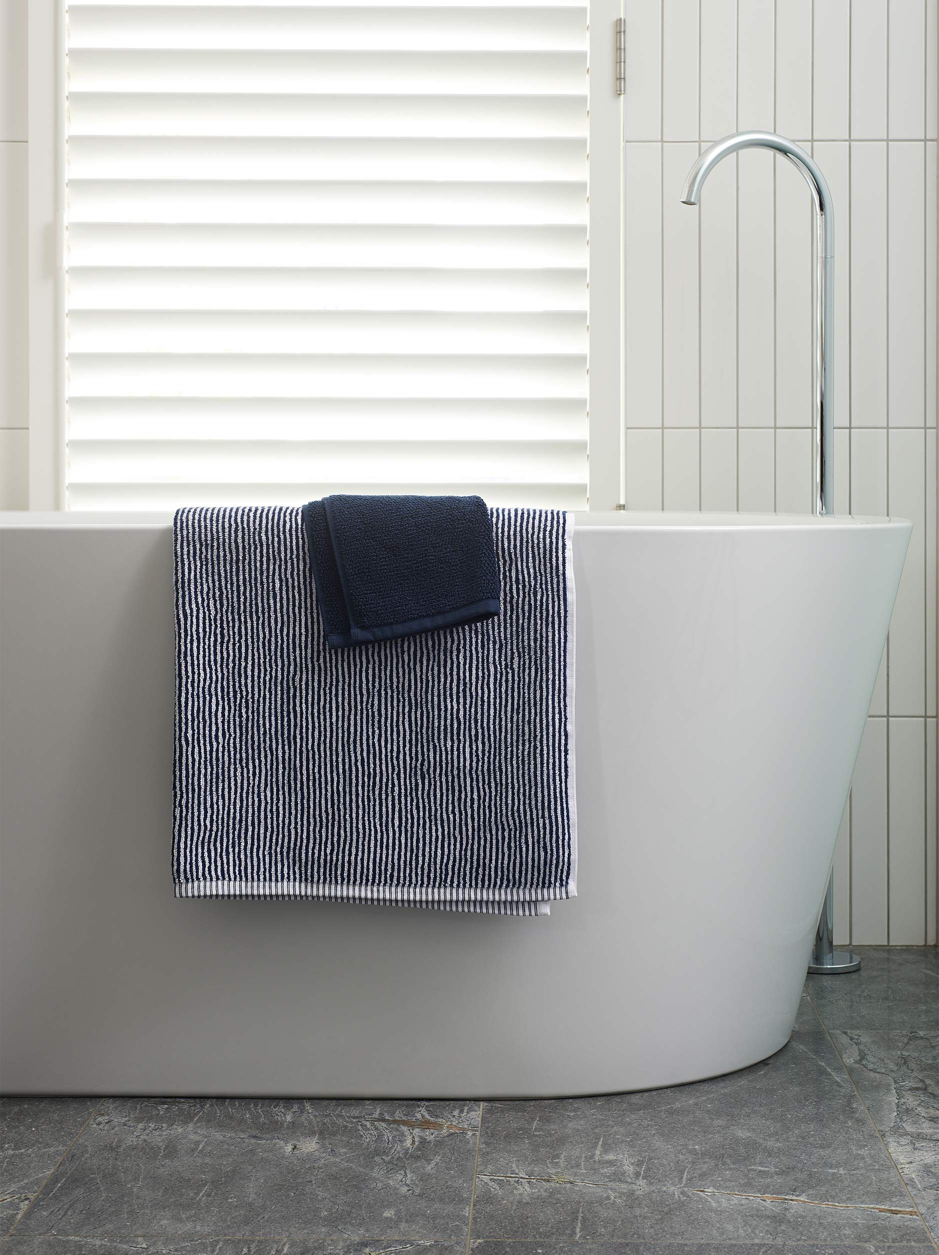 Stripe Cotton Bath Mat Navy/White / Bath Mat