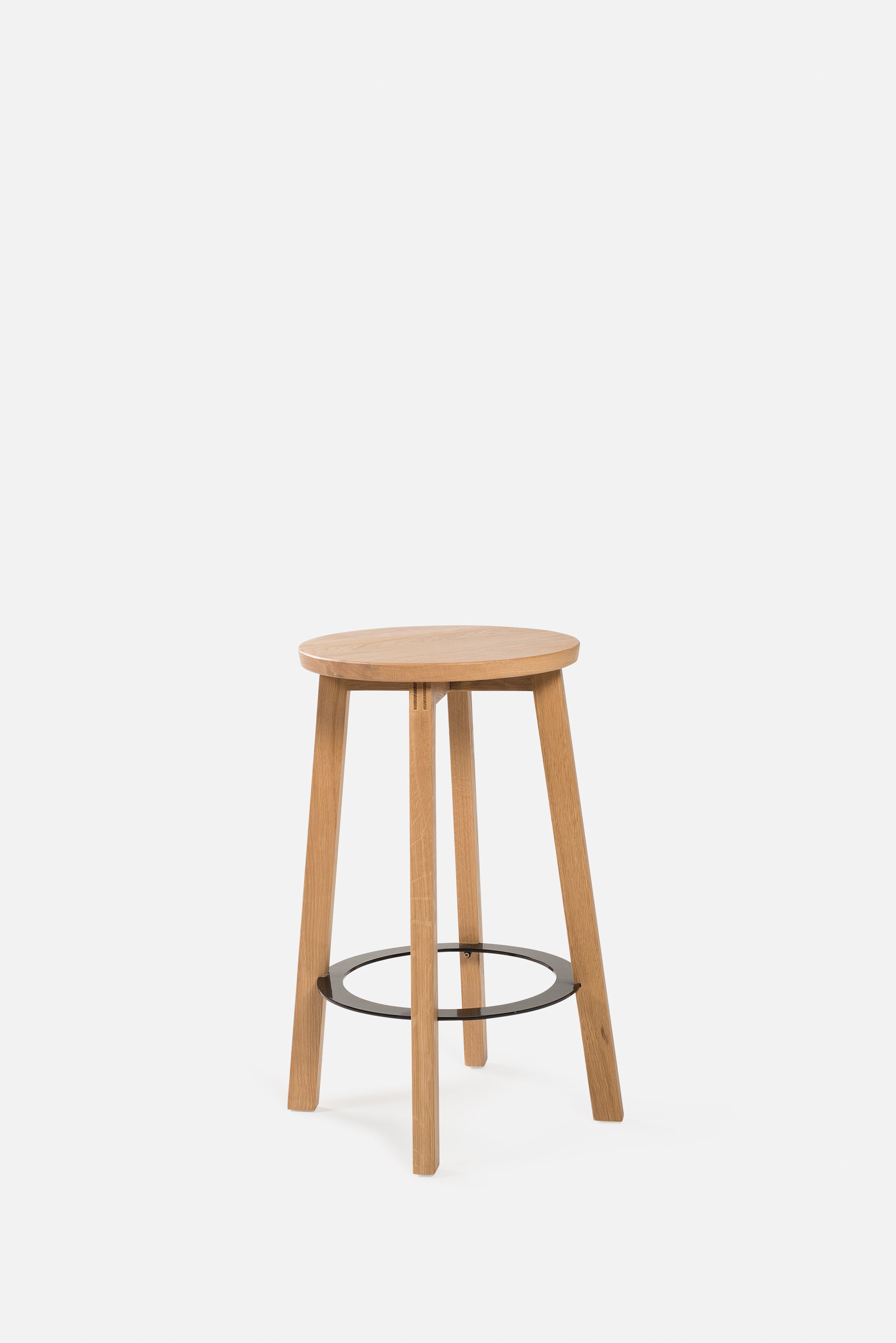 Hut Mid Stool w/Black Ring Oak/Black / 65cmh