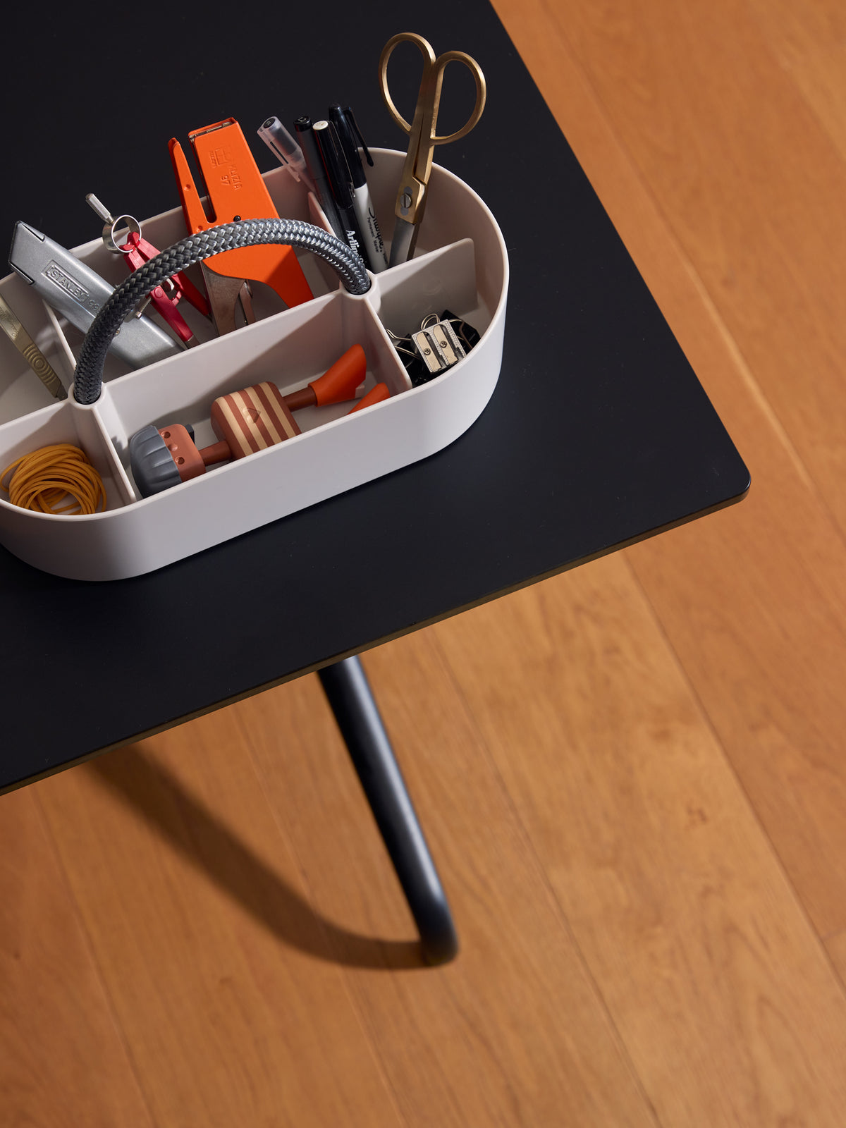 Tether Toolbox Bone / One Size