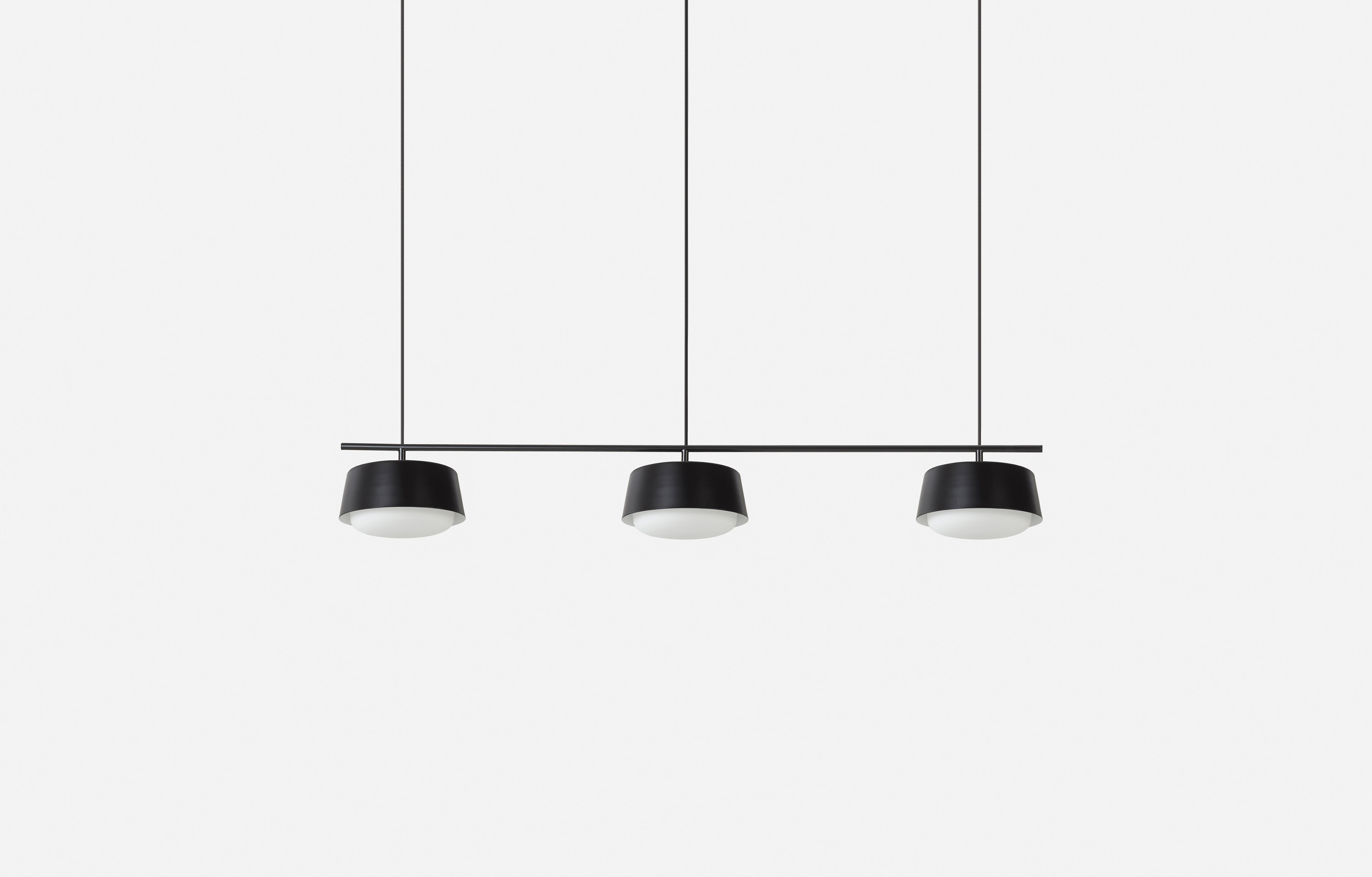 Ellipse Pendant Connection Bar Black / Small