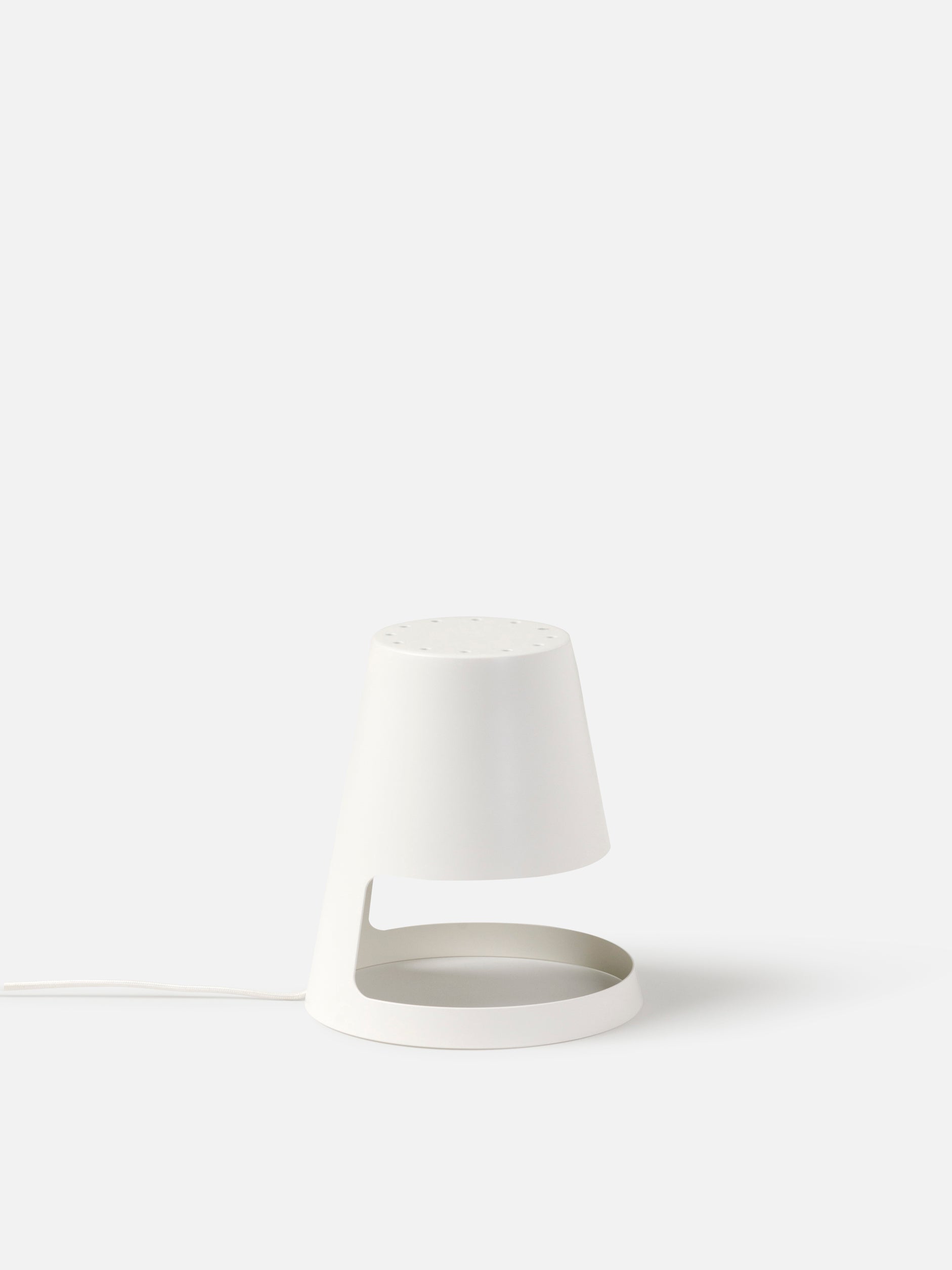 Knight Light White / One Size