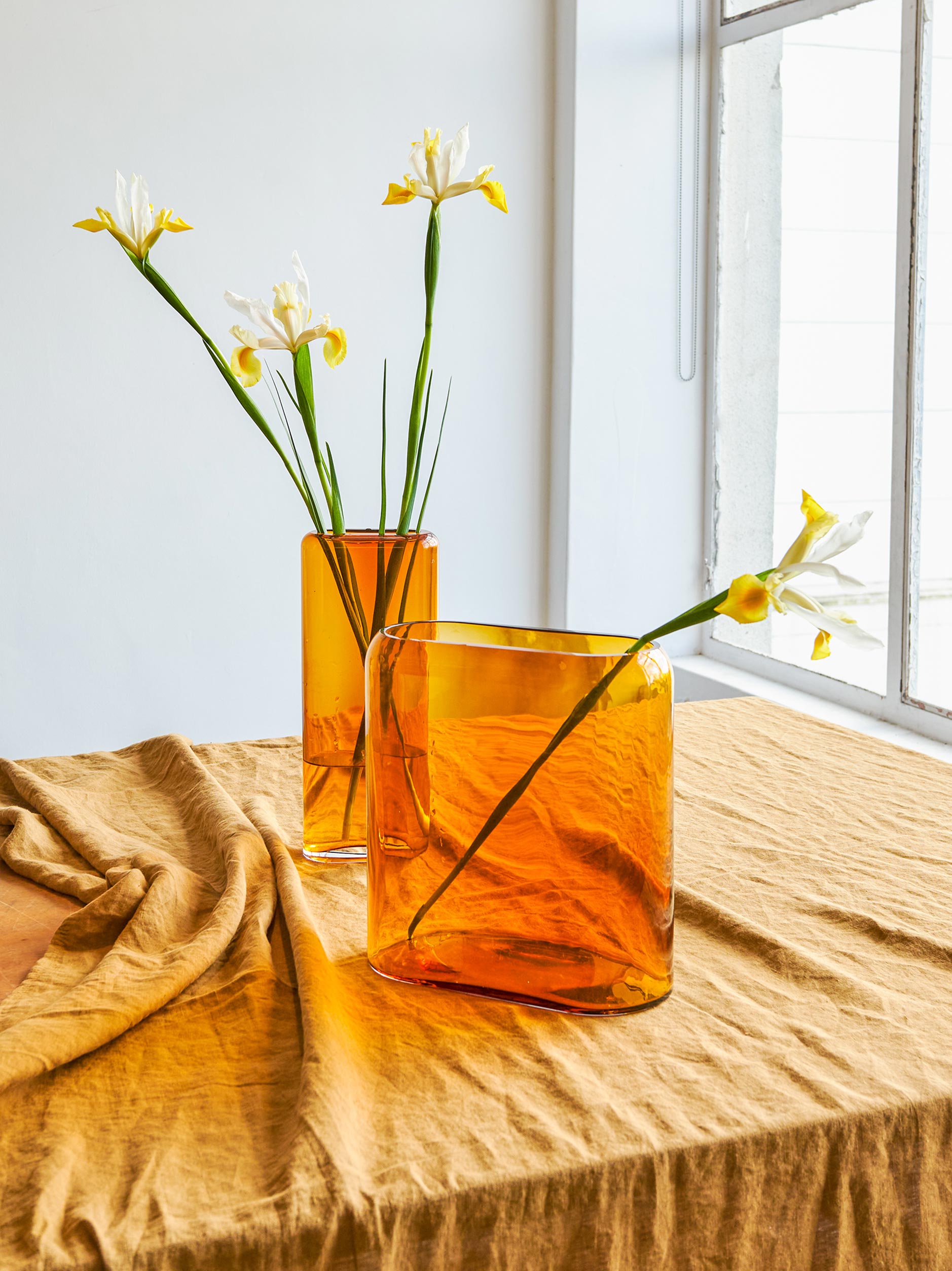 Nude Layers Vase Amber / Small