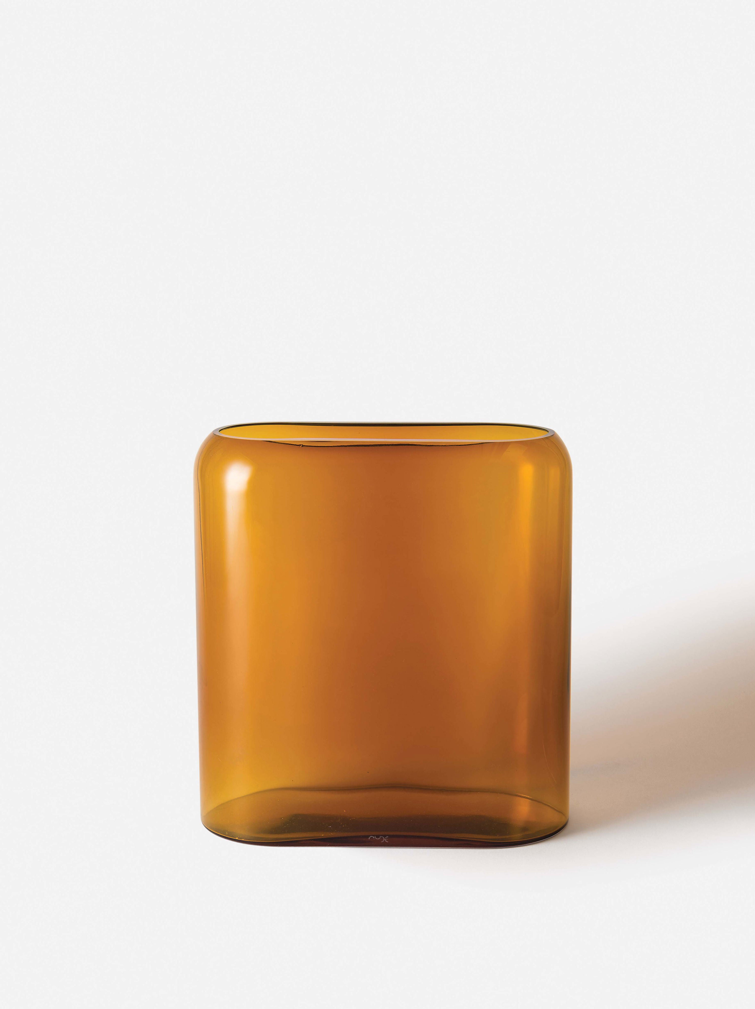 Nude Layers Vase Amber / Medium