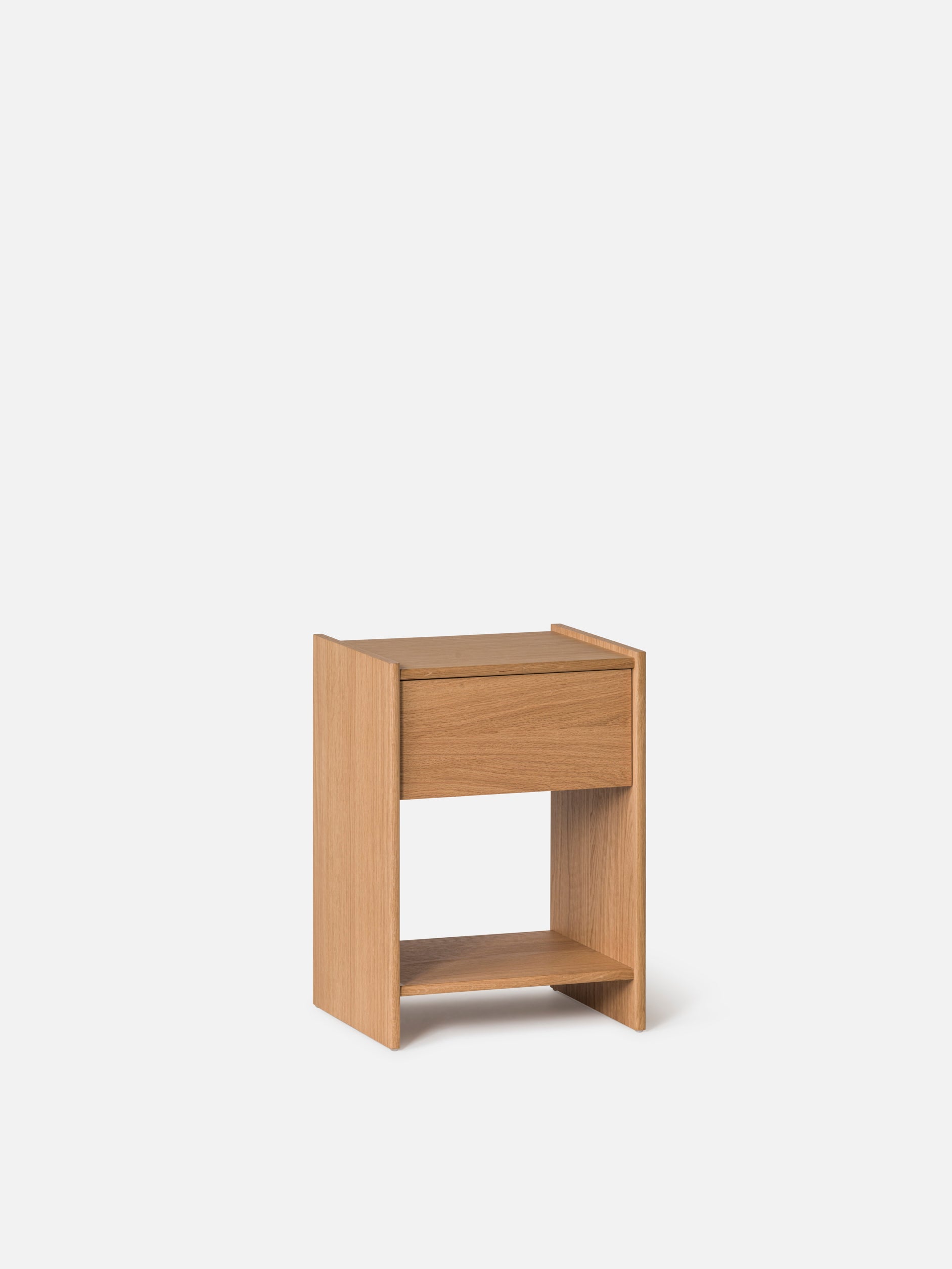 Switch Sidetable Oak / One Size