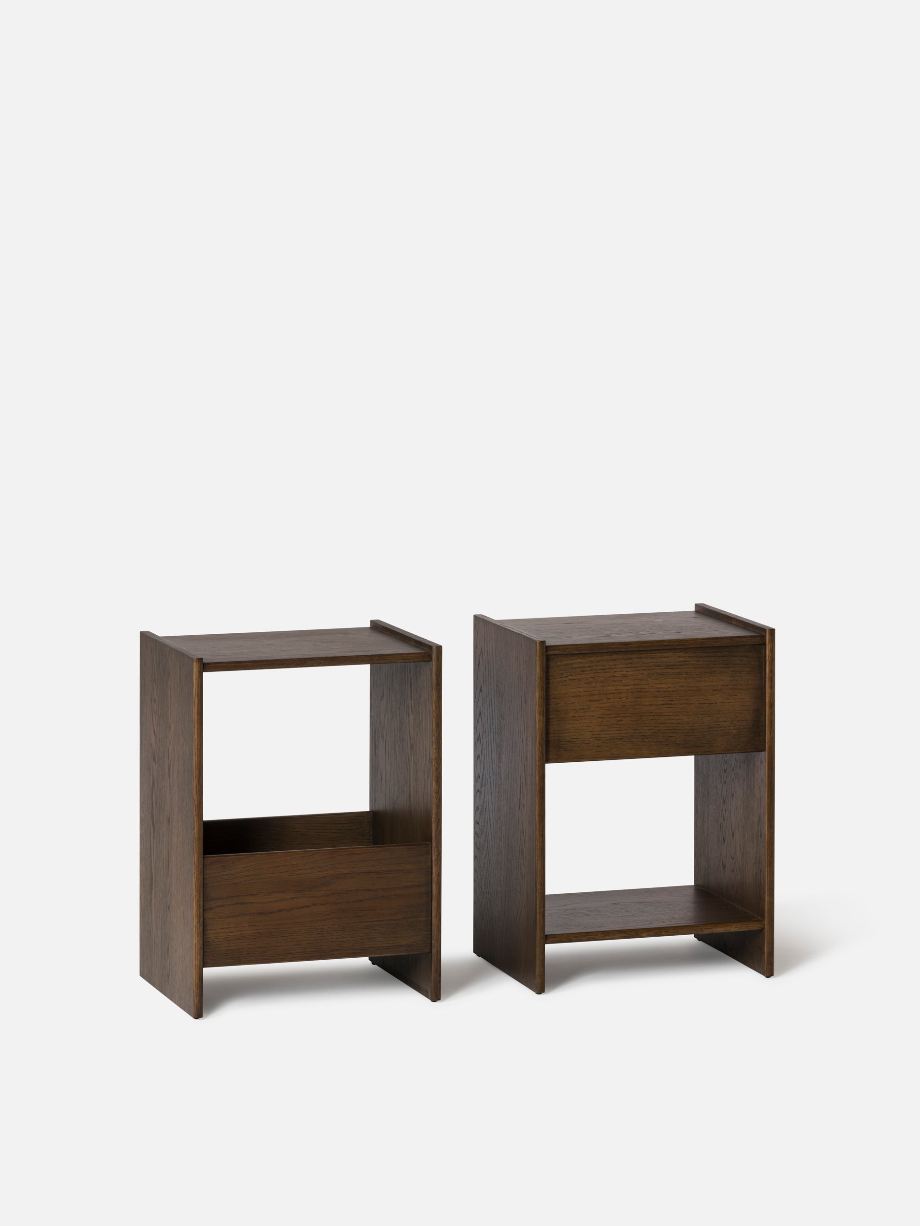 Switch Sidetable Smoked Oak / One Size