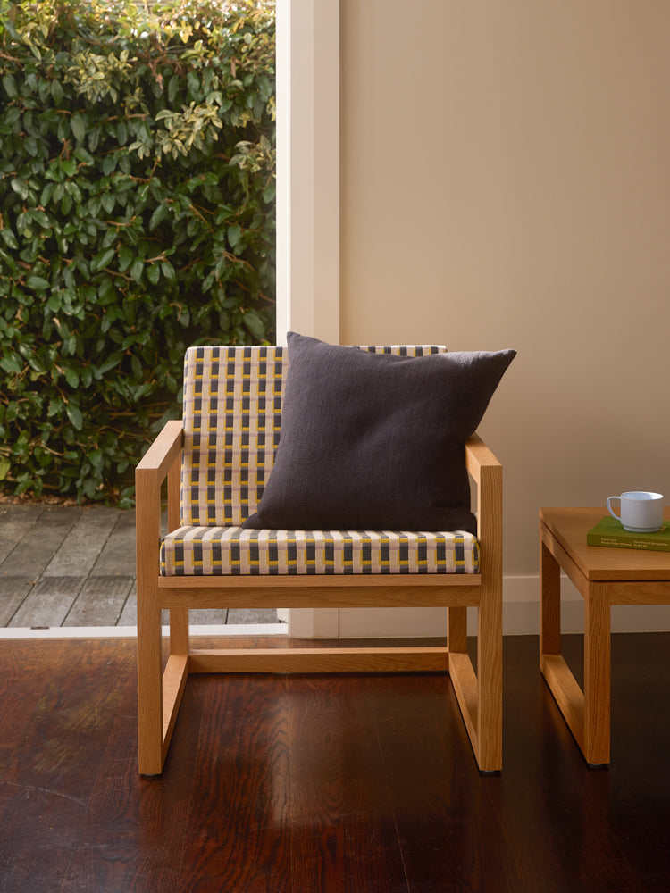 Framed Armchair Oak/Civic None / None